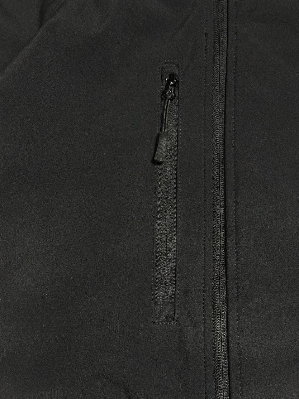 Russell Athletic Russell Athletic Audi Stockport Softshell Jacket Mens Size M Size US M / EU 48-50 / 2 - 4 Thumbnail