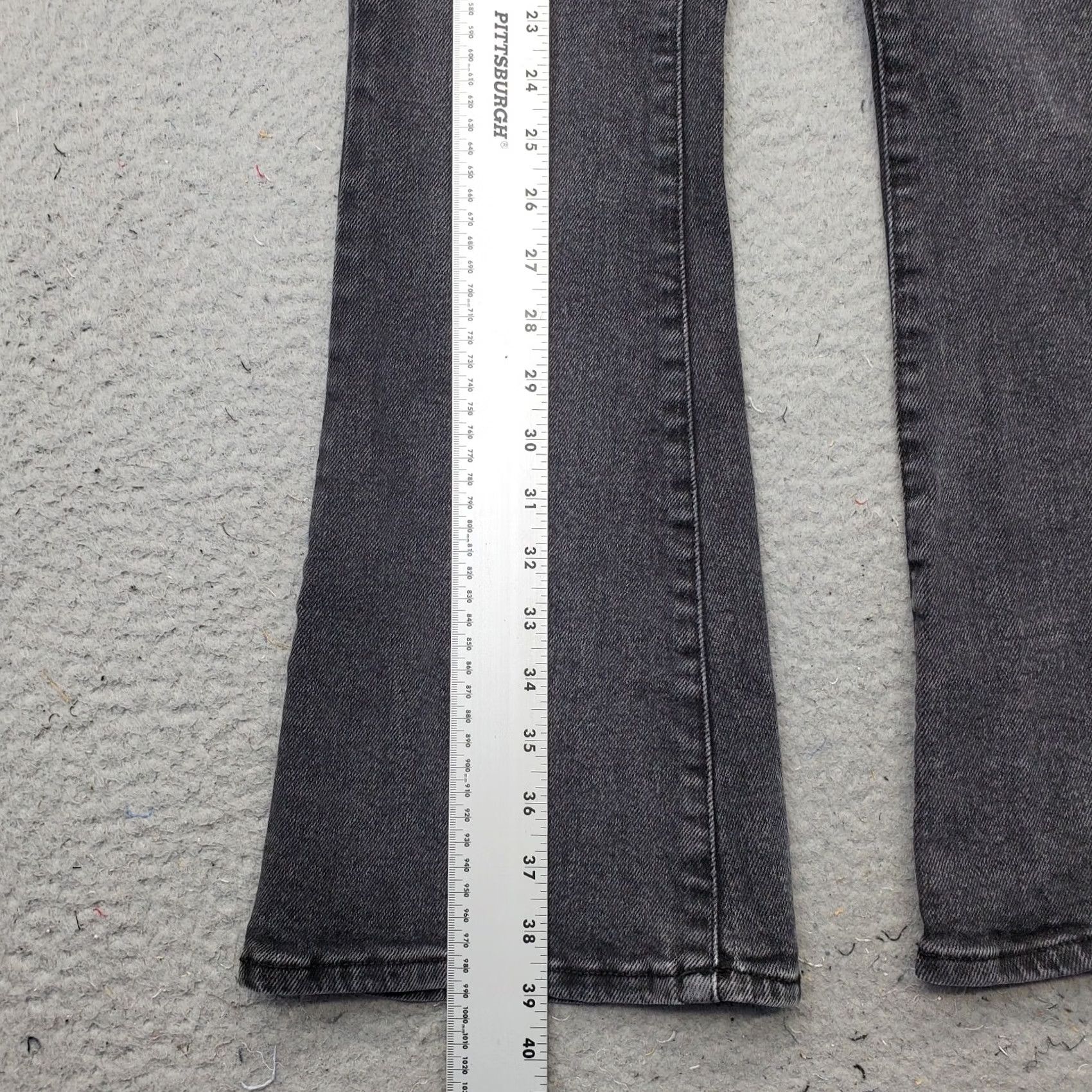 Vintage LuLaRoe Womens Size 26 Black Denim 5 Pocket Flare Jeans Straight Jeans Grunge Boho Streetwear Size 26" / US 2 / IT 38 - 3 Thumbnail