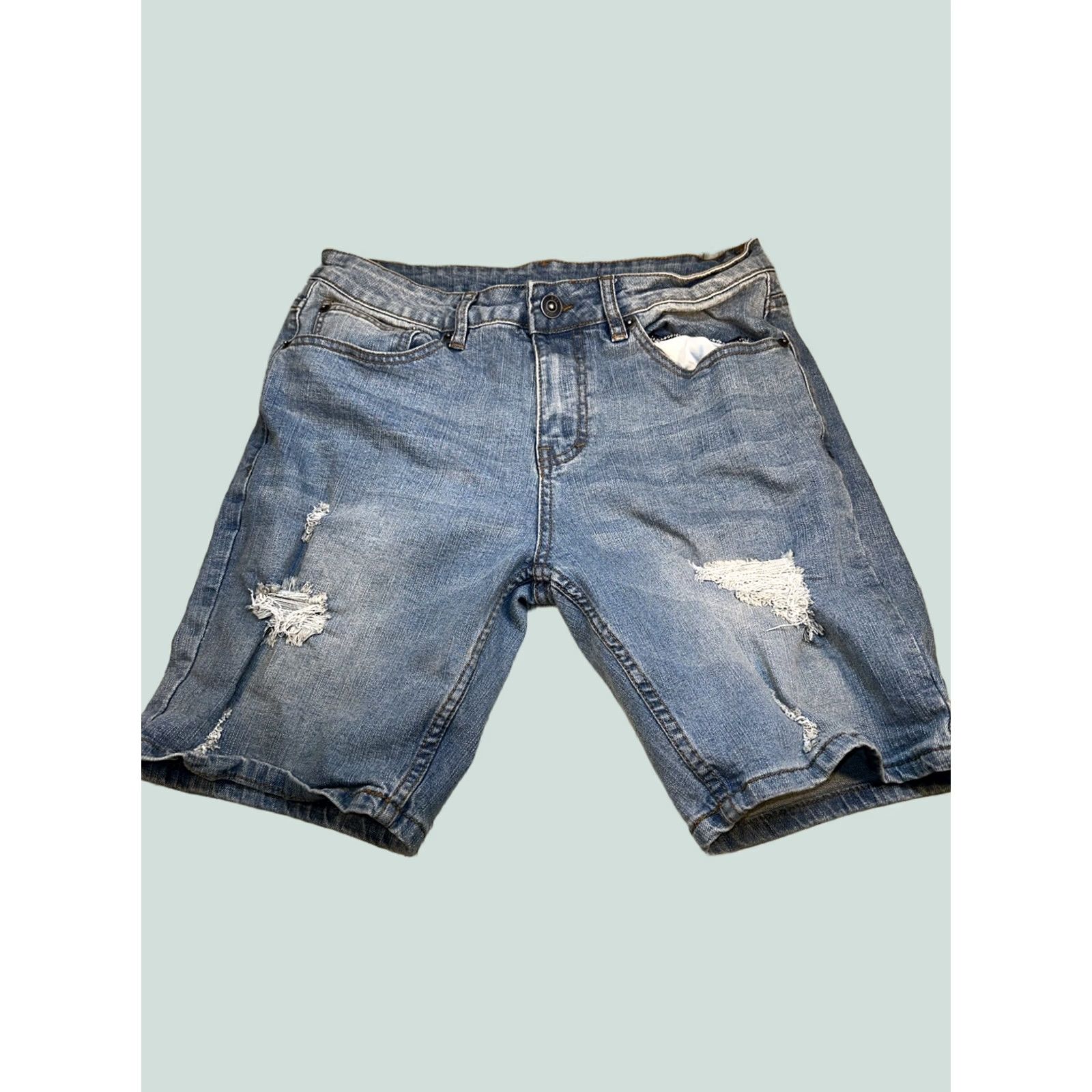 Ring Of Fire VINTAGE Ring of Fire MENS BLUE Shorts Denim Distressed Hem Light Wash Bermuda 5-Pocket 30 Regular Mens Size US 30 / EU 46 - 1 Thumbnail