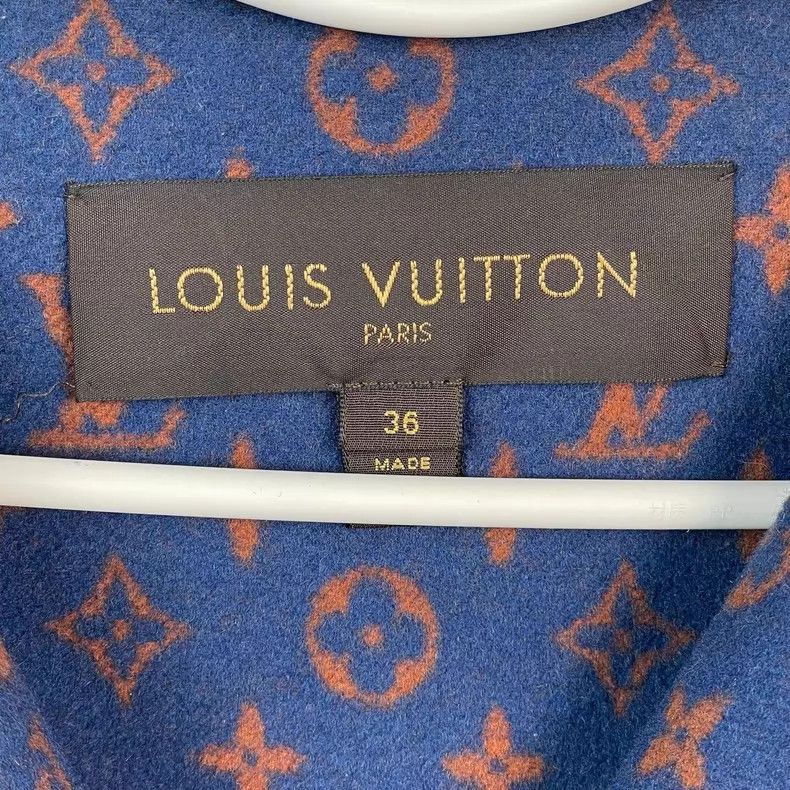 Louis Vuitton Louis Vuitton Blue cashmere coat Size XS / US 0-2 / IT 36-38 - 4 Thumbnail