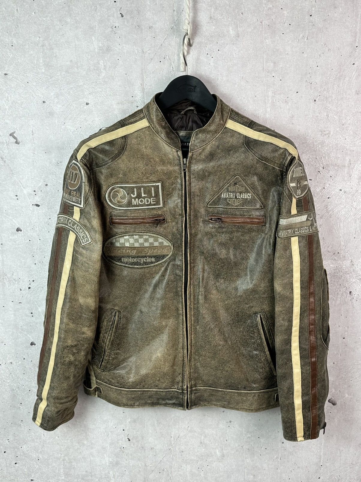 Avirex Aviatrix Cow Leather Brown Motorcycles Bomber Leather Jacket Size US L / EU 52-54 / 3 - 1 Thumbnail