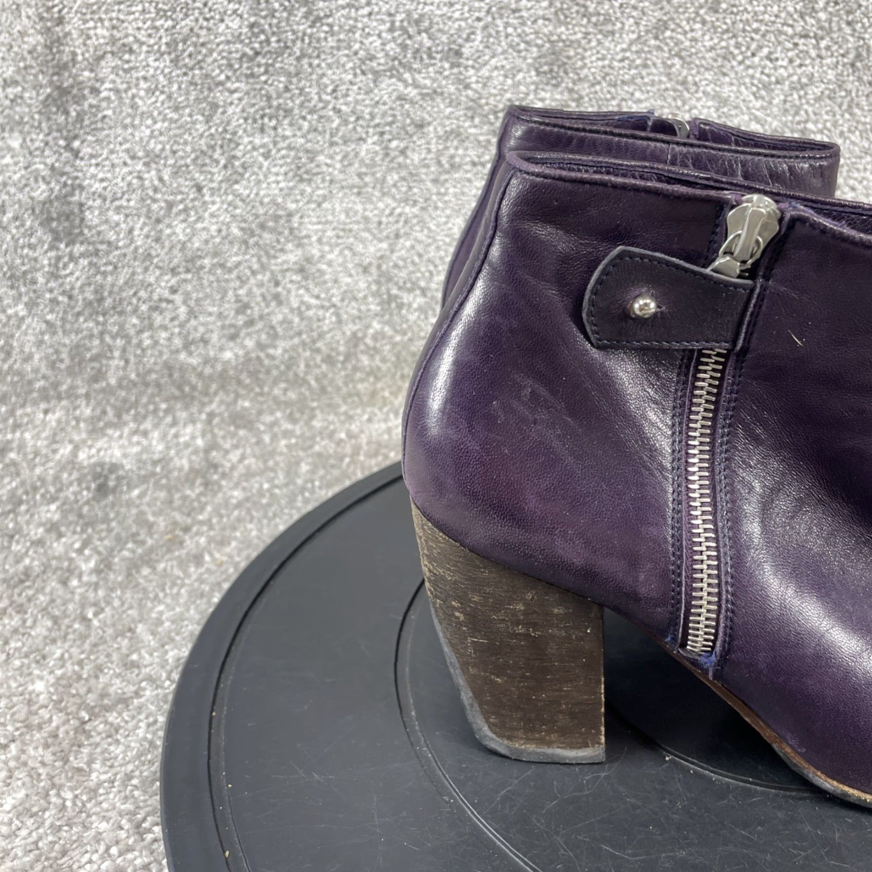 Dries Van Noten VINTAGE Dries Van Noten Leather Bootie Womens Size 37 EU 6.5 US Purple Ankle Block Heel Zip Shoes Size US 6.5 / IT 36.5 - 3 Thumbnail