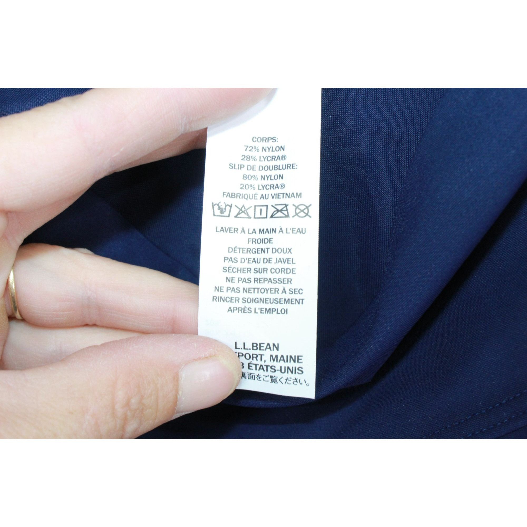 L.L. Bean NWT LL Bean Women's Shaping Swimwear Swim Skirt Size 34" / US 12 / IT 48 - 9 Thumbnail