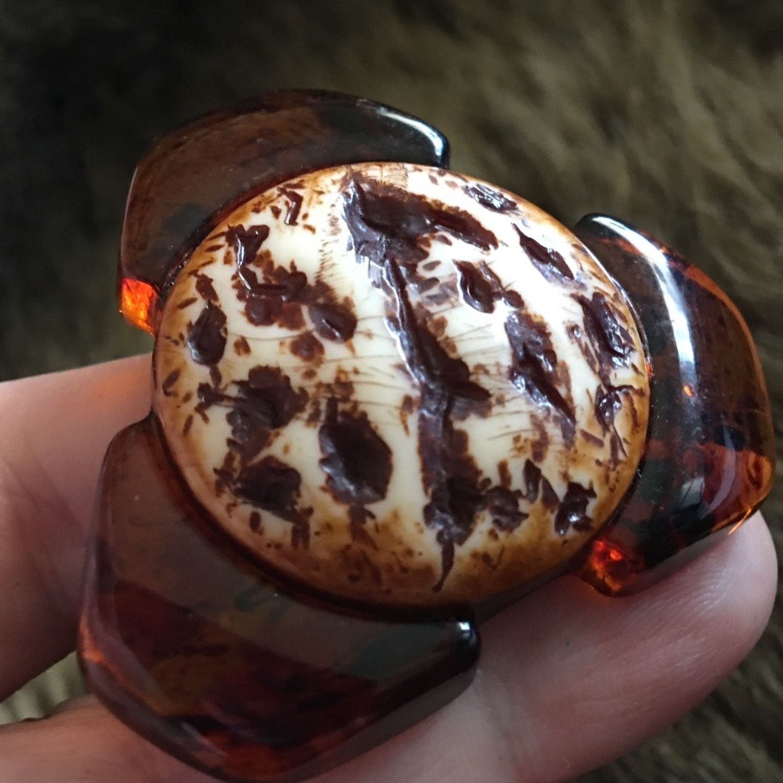 Vintage Vintage 80s large animal print resin clip earrings Size ONE SIZE - 3 Thumbnail