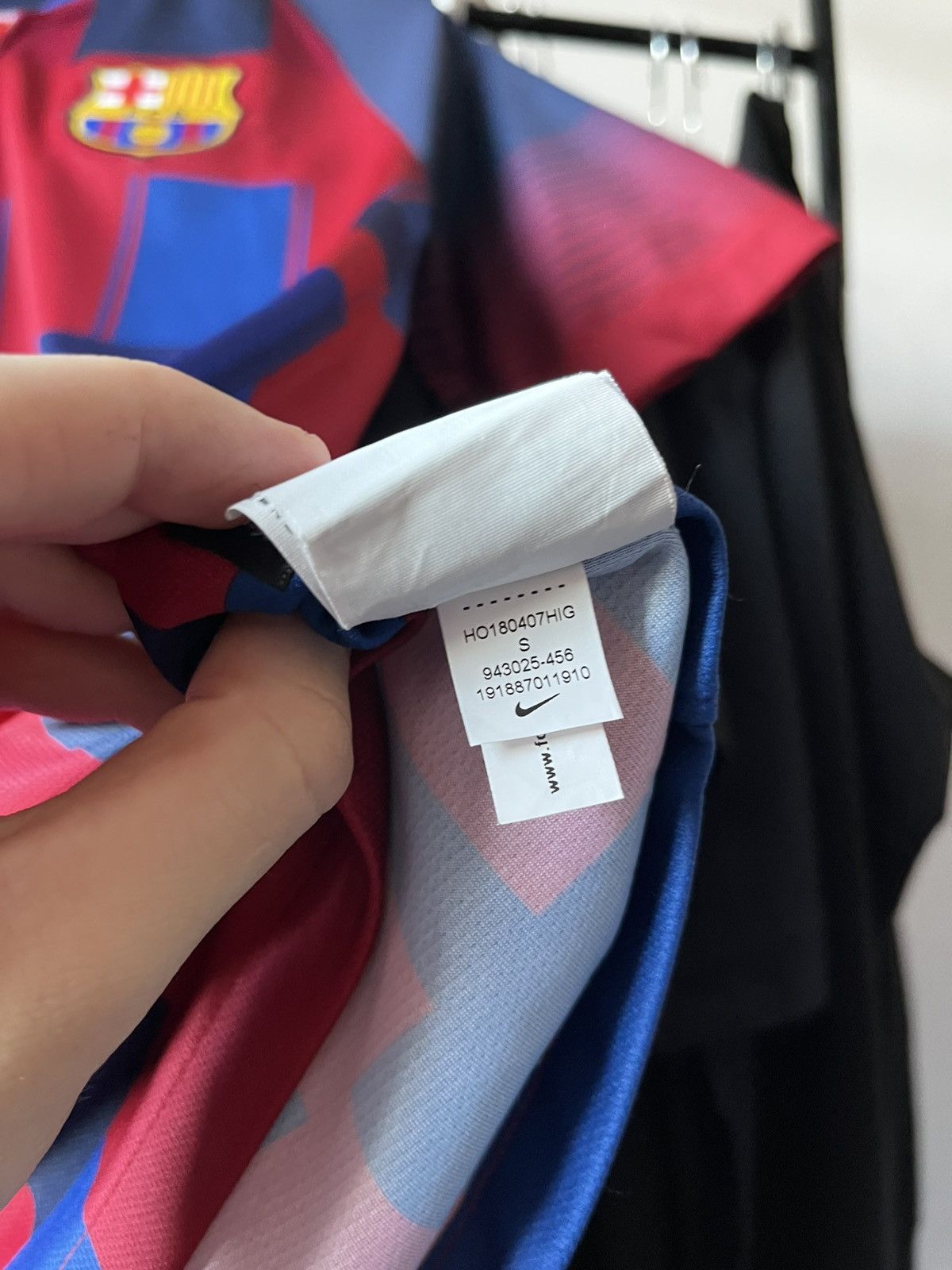 Nike Fc Barcelona 20th jersey Nike 2020 kit Size US S / EU 44-46 / 1 - 8 Thumbnail