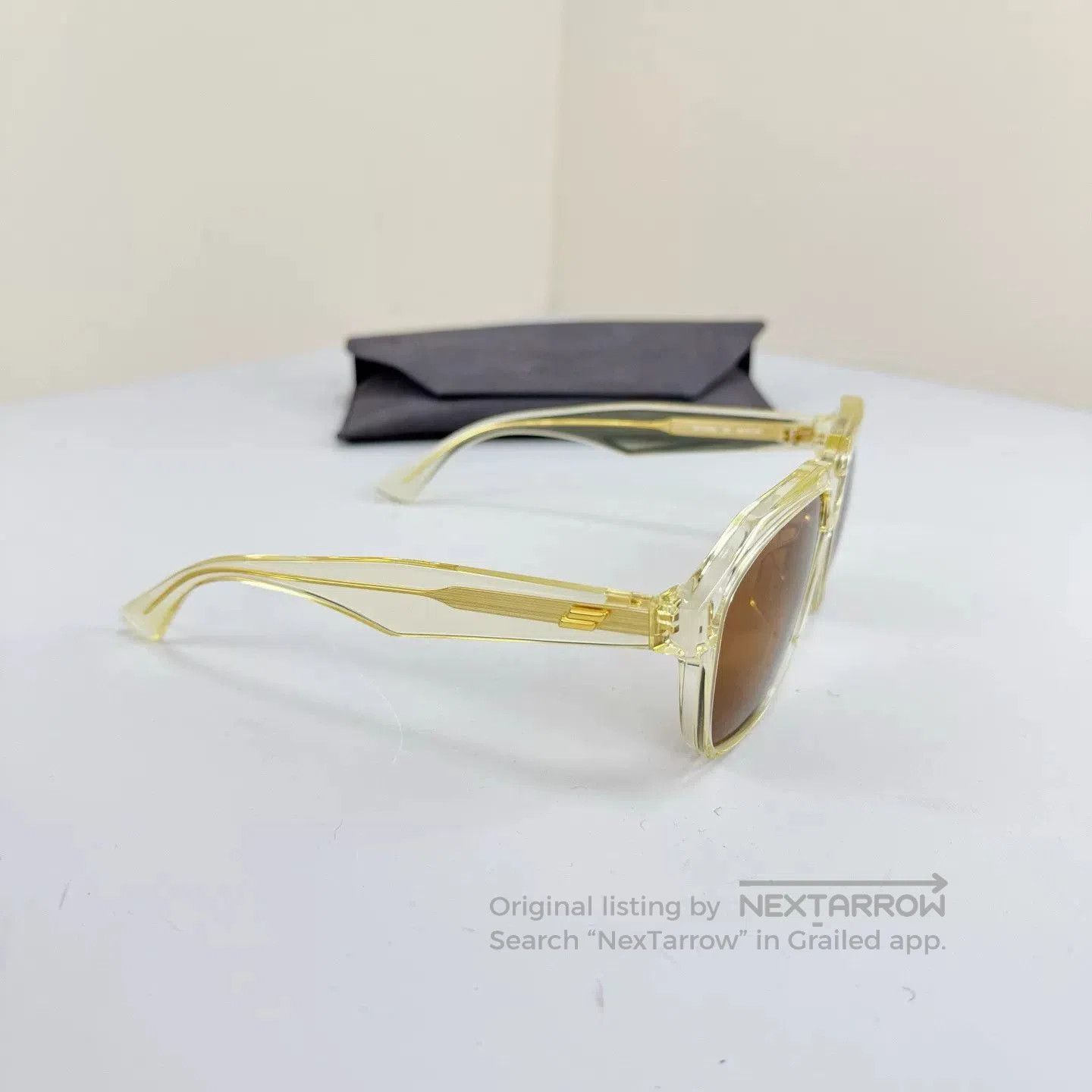 Bottega Veneta Bottega Veneta Gold-Letter Sunglasses. Size ONE SIZE - 5 Thumbnail