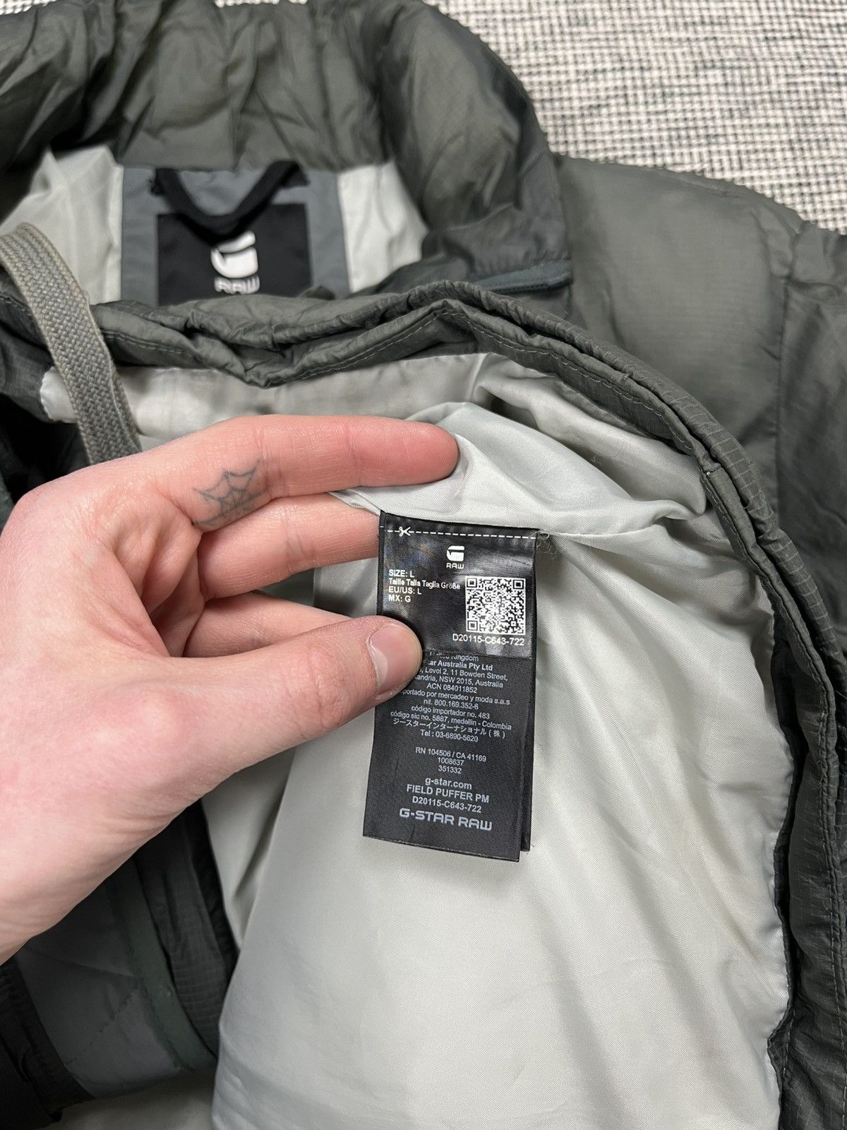 G-Star × Japanese Brand G-Star cargo utility multipocket bomber puffer jacket rare Size US L / EU 52-54 / 3 - 7 Thumbnail