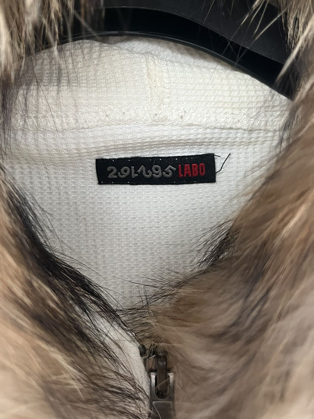 Beauty Beast JAPANESE 291295 LABO FUR HOODIE SEDITIONARIES GOTHIC PUNK Size US S / EU 44-46 / 1 - 11 Thumbnail