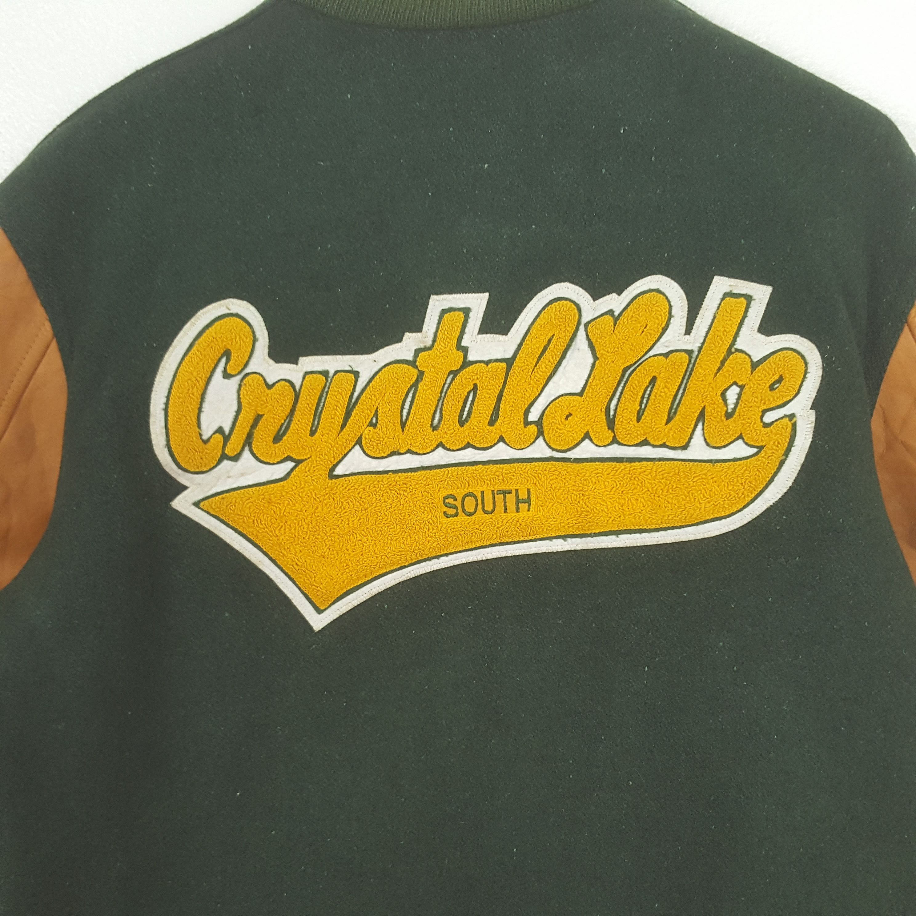 NEFF Vintage Crystal Lake South Football Varsity Jacket C304N7 Size US L / EU 52-54 / 3 - 2 Thumbnail