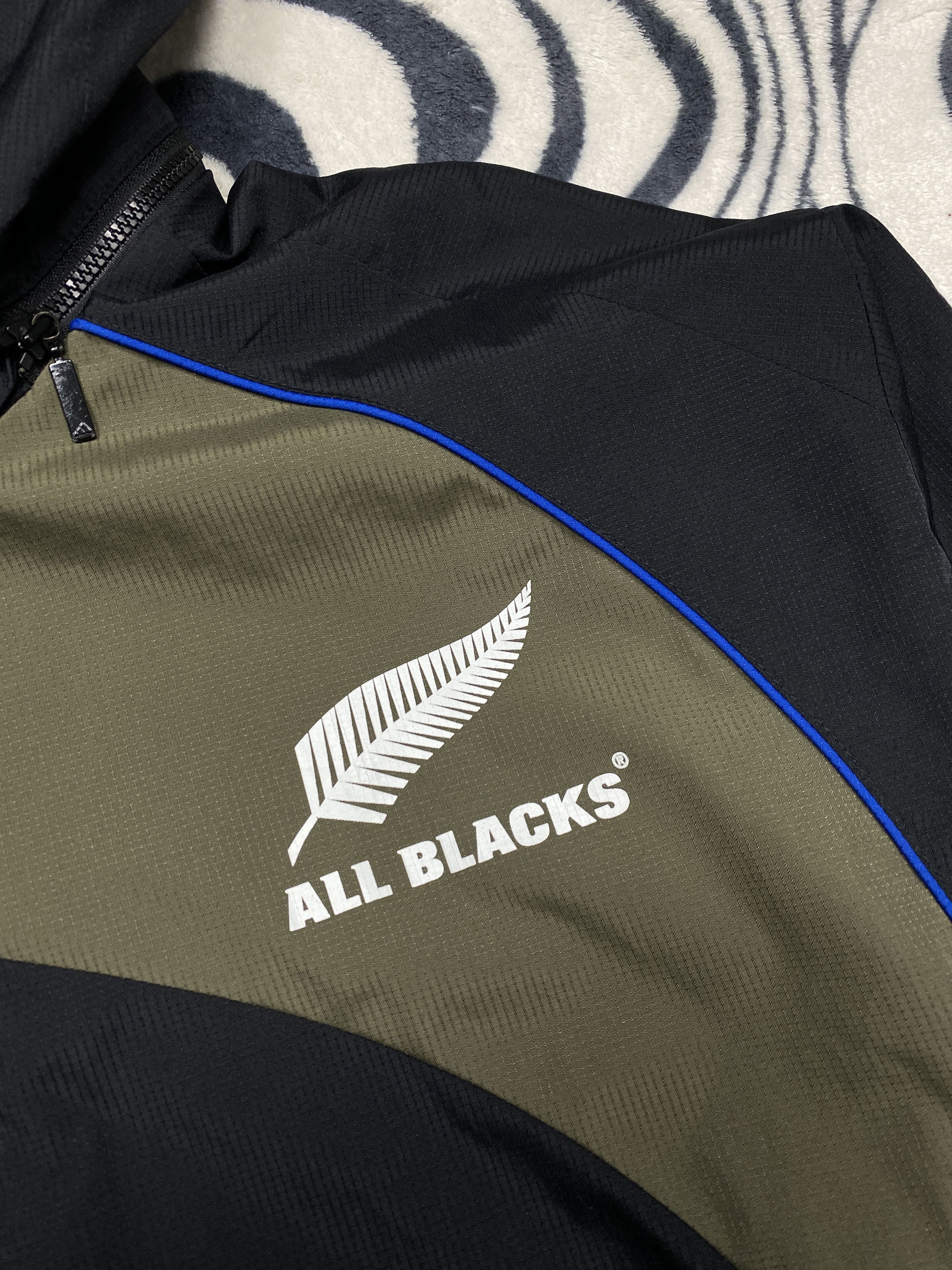 Adidas Adidas All Black Vintage Rugby Mens Windbreaker Jacket Size US XL / EU 56 / 4 - 3 Thumbnail