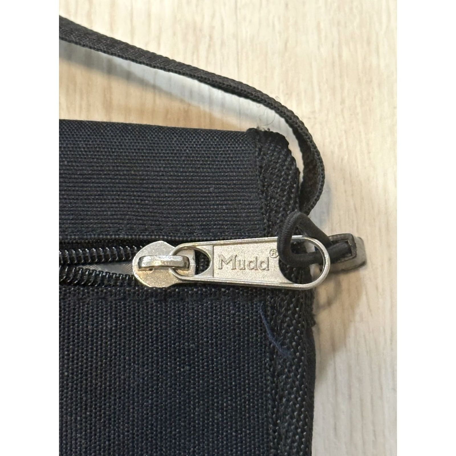 Vintage VINTAGE Mudd Crossbody Bag Women’s Bag Black Canvas Nylon Adjustable Strap 90s Retro Hipster Princess Purse Size ONE SIZE - 5 Thumbnail