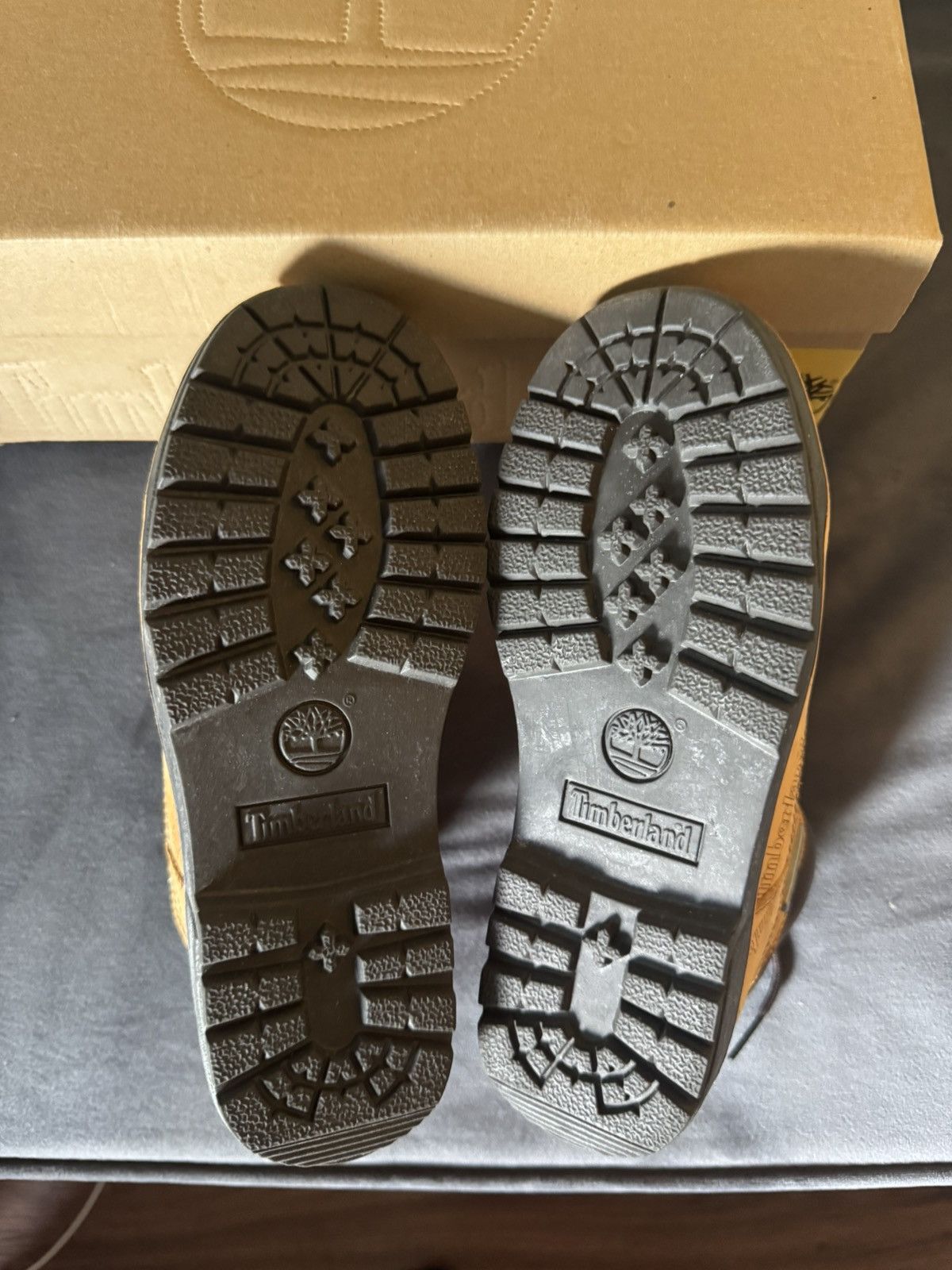 Timberland Timberland Logo All Around Wheat Field Boot Size US 4 / IT 34 - 5 Thumbnail