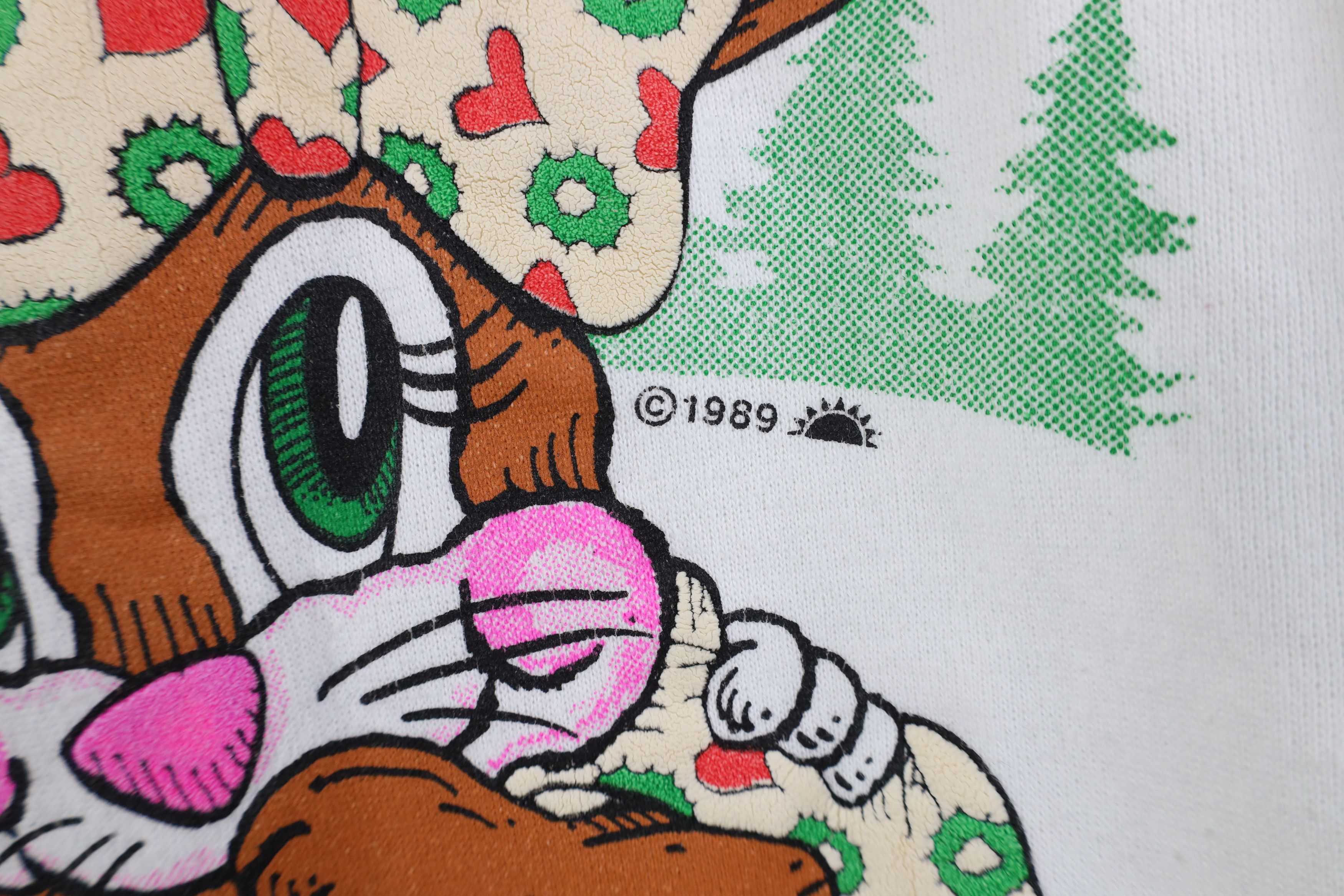 Vintage Vintage 90s Streetwear Christmas Snow Bunny Heart Sweatshirt Size L / US 10 / IT 46 - 12 Thumbnail