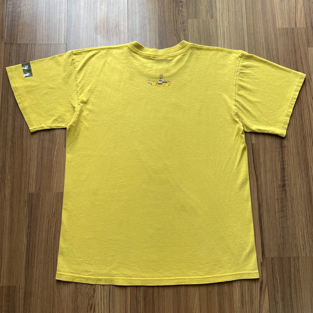 Band Tees 90s The Beatles Yellow Submarine Quiksilver rusty surf wear Size US L / EU 52-54 / 3 - 4 Thumbnail