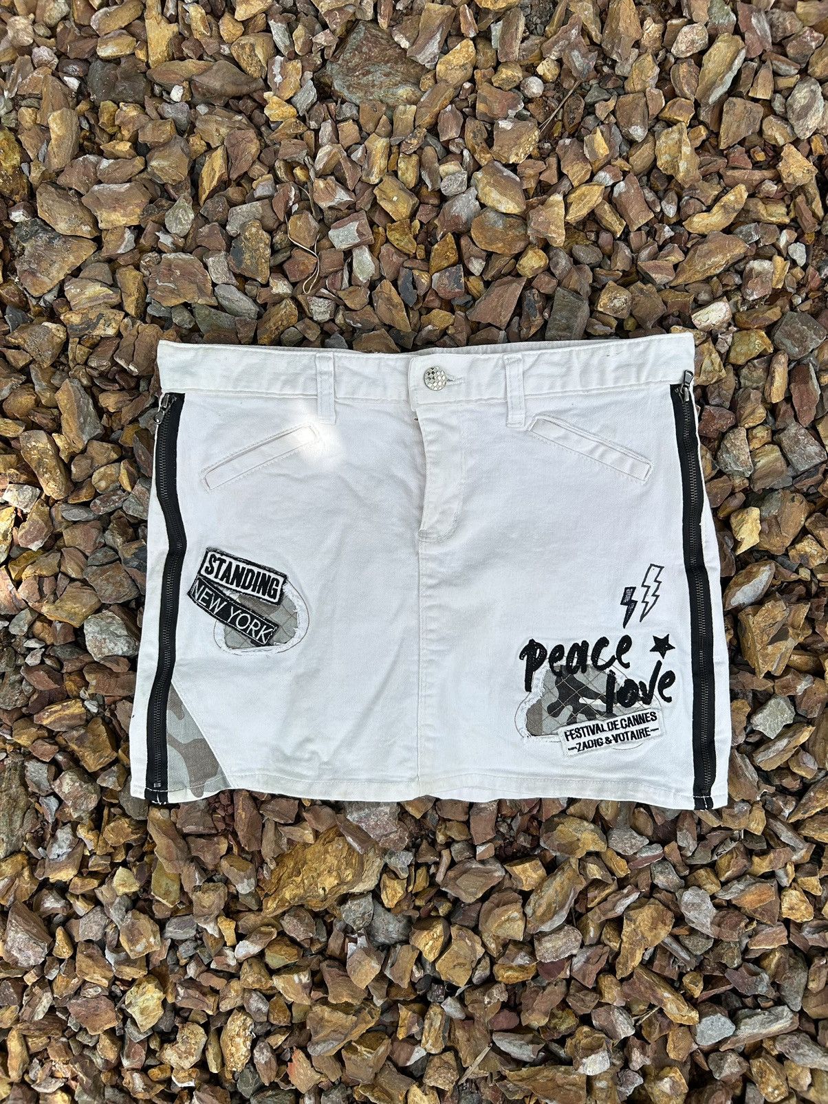 image of Avant Garde x Hysteric Glamour Peace Love Japanese Mini Skirt Y2K in White, Women's (Size 24)
