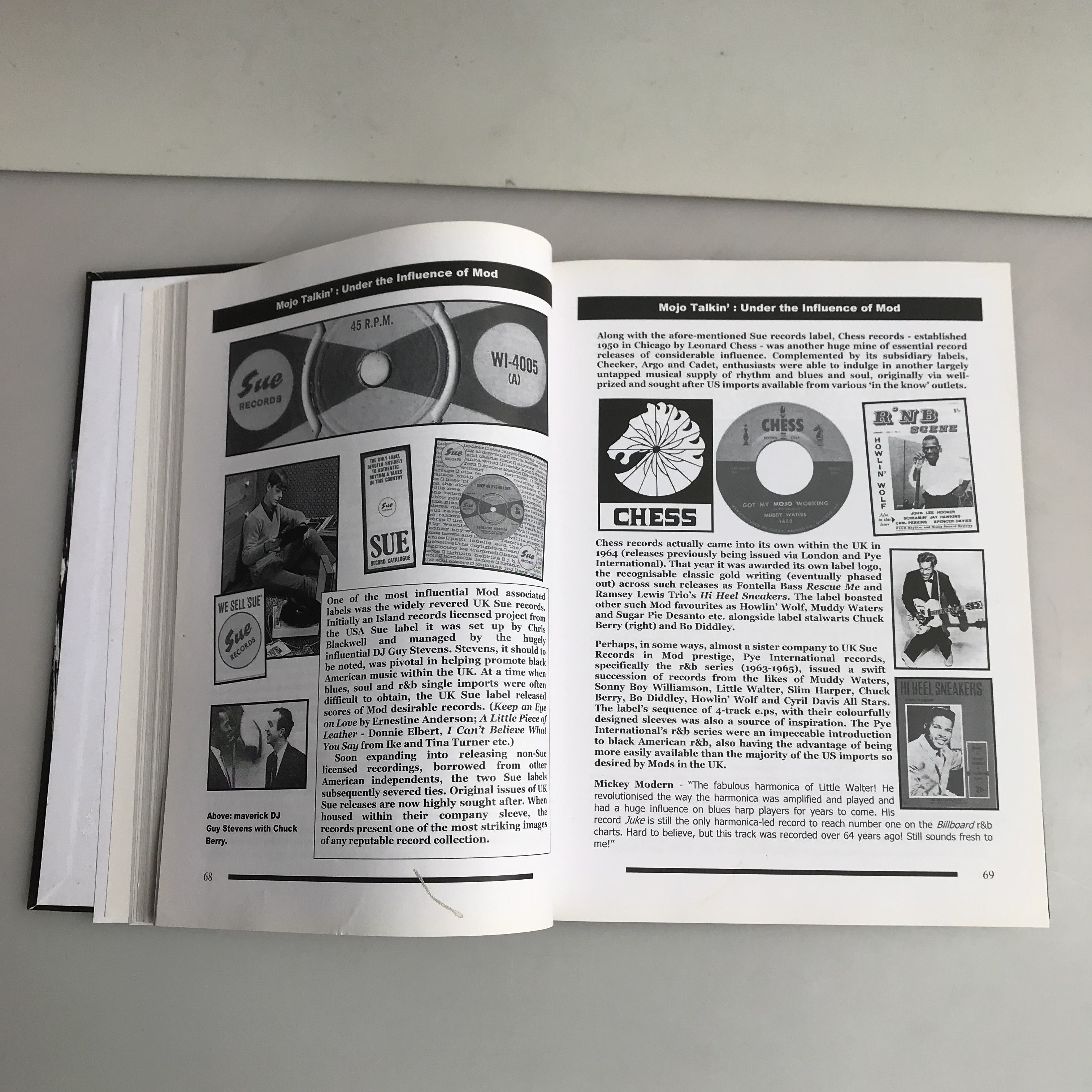 Vintage Mojo Talkin’: Under the Influence of Mod, by Tony Beesley Size ONE SIZE - 7 Thumbnail
