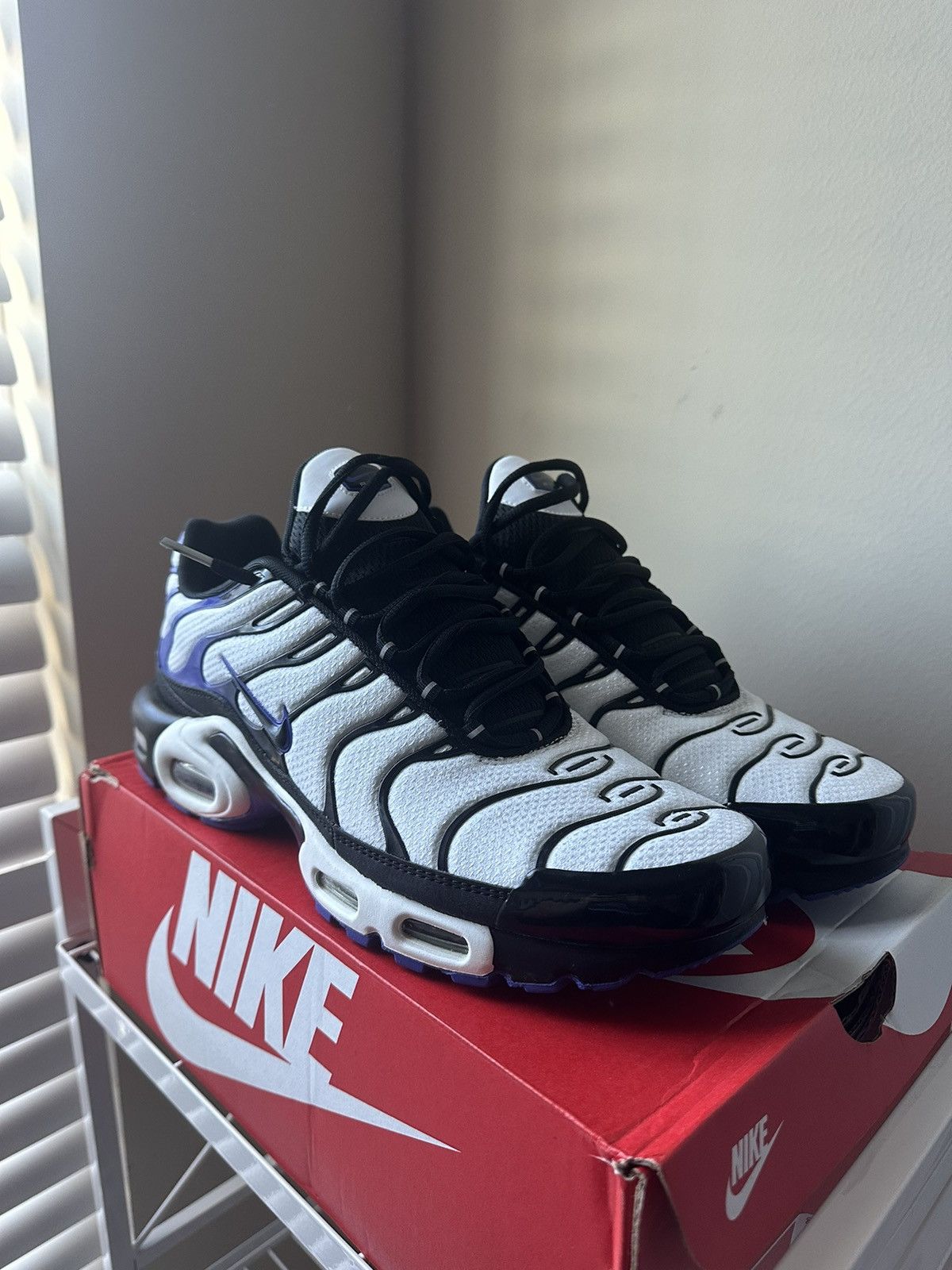 Nike Nike Air Max Plus Size US 11.5 / EU 44-45 - 1 Thumbnail