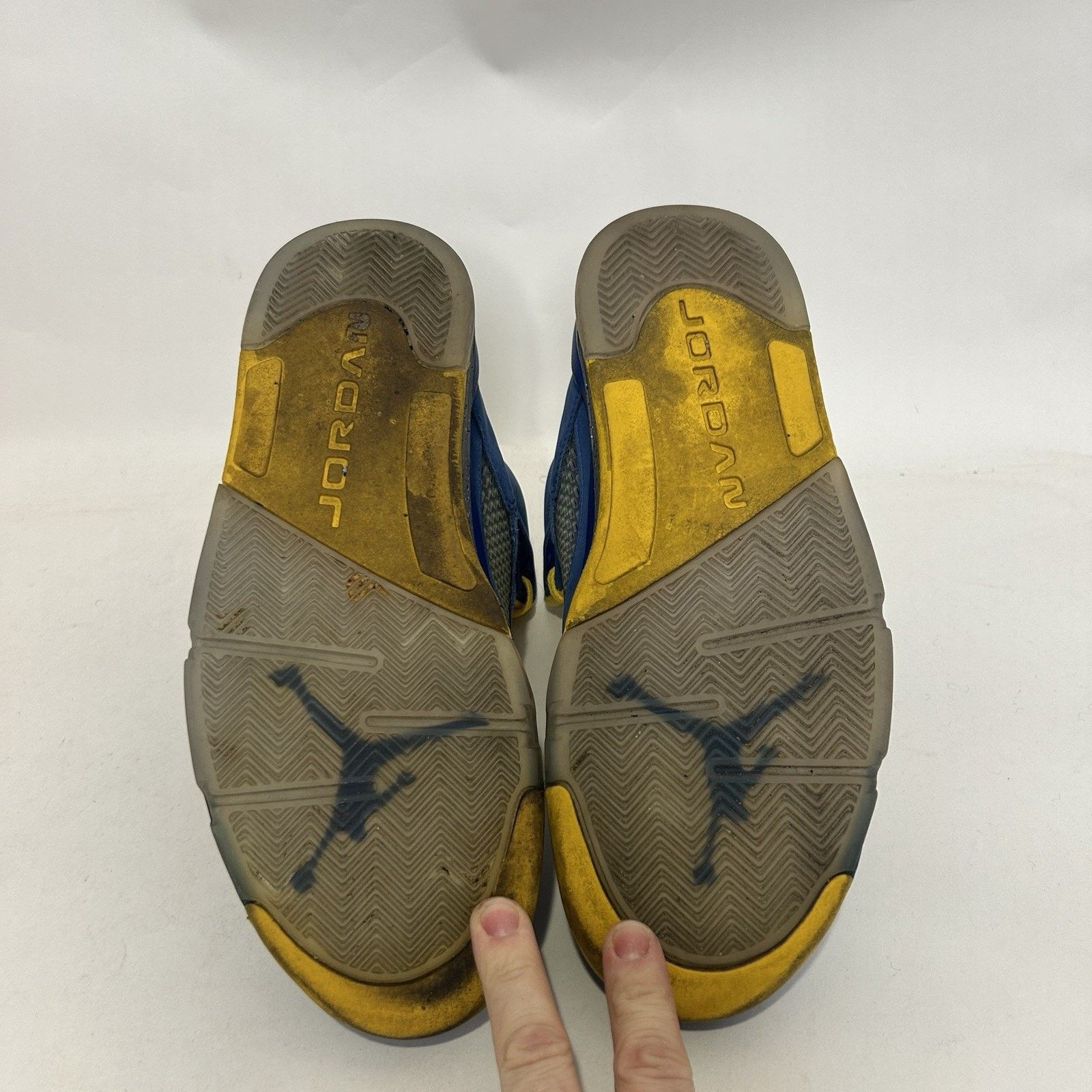 Nike Nike Air Jordan 5 Retro OG “Reverse Laney” CD2720-400 Size US 10.5 / EU 43-44 - 7 Thumbnail