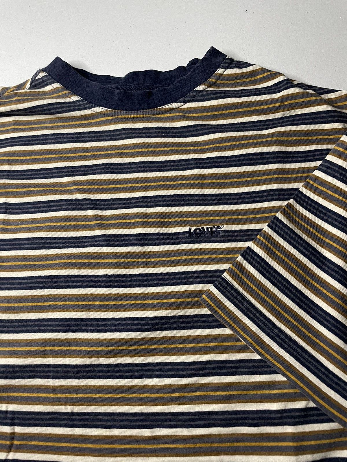 Levi's Vintage Levi’s Striped Tshirt Size US L / EU 52-54 / 3 - 3 Thumbnail