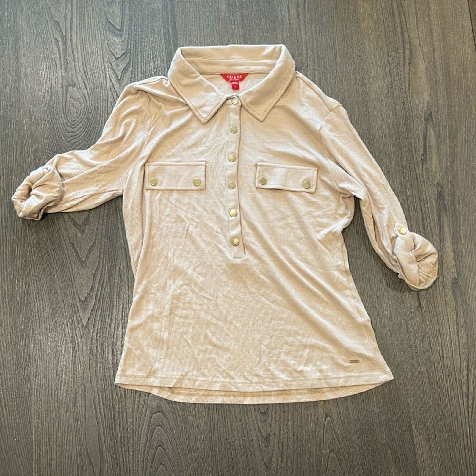 Guess NWOT Guess Light Beige Button Popover Collared Blouse L Size L / US 10 / IT 46 - 1 Thumbnail