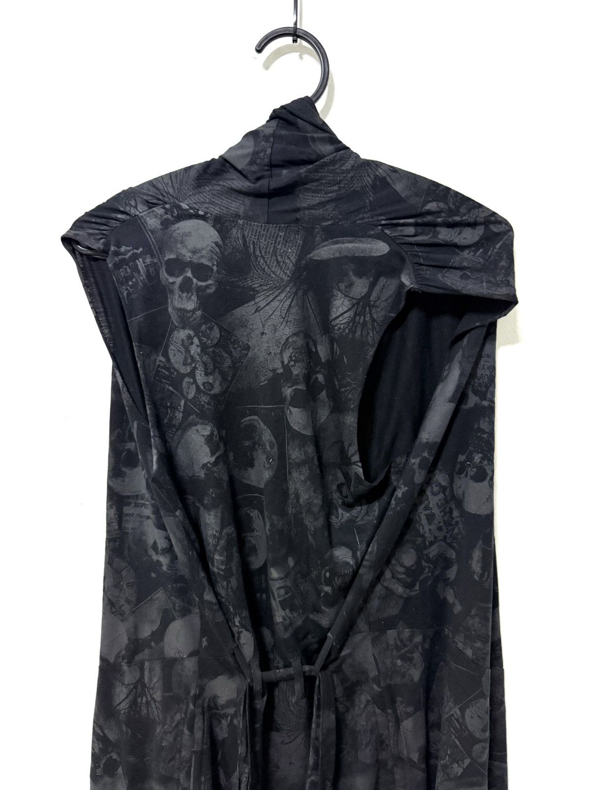 If Six Was Nine 2000s Civarize Sleeveless Cardigan Gothic Punk Shirt Size US M / EU 48-50 / 2 - 5 Thumbnail