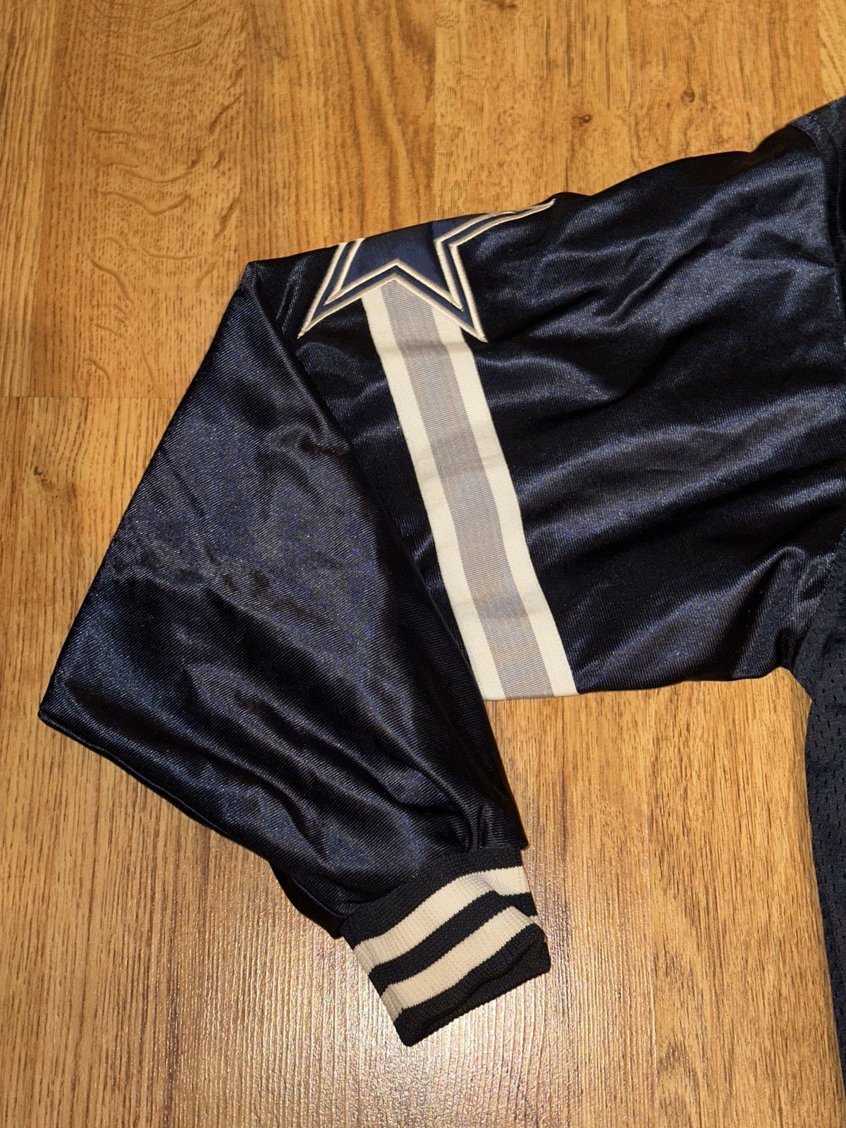 NFL NFL Dallas COWBOYS Romo #9 Jersey Bomber Jacket Men’s MEDIUM Size US M / EU 48-50 / 2 - 2 Thumbnail