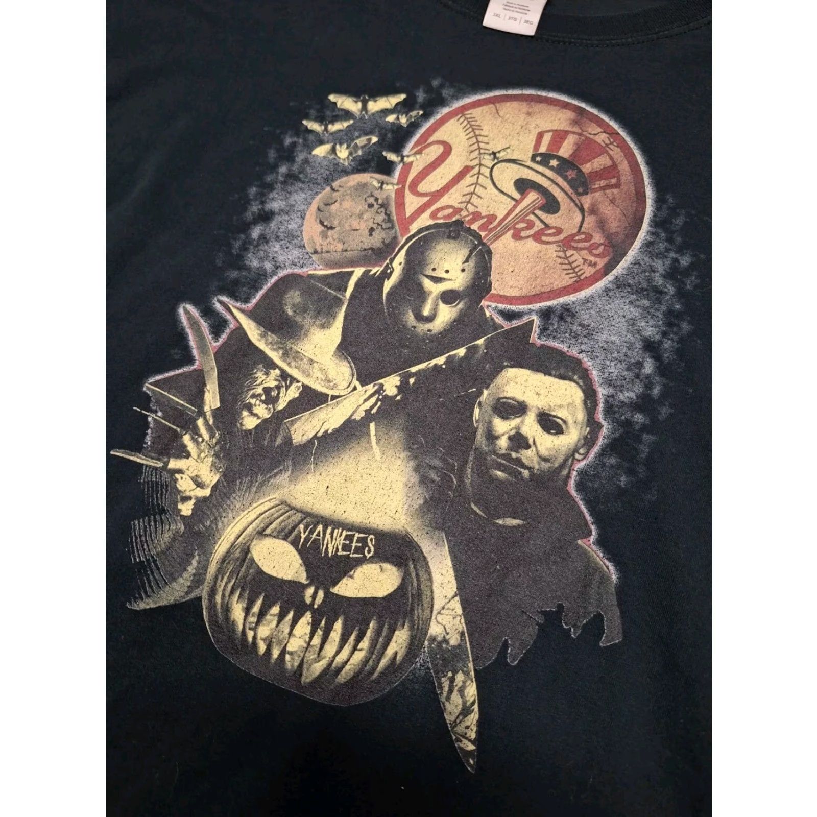 Gildan New York Yankees Horror Halloween Jason Michael Myers Freddy Krueger Shirt T-Shirt Men 3XL Multicolor Long Sleeve Michael 1980s Terror Size US XXL / EU 58 / 5 - 4 Thumbnail
