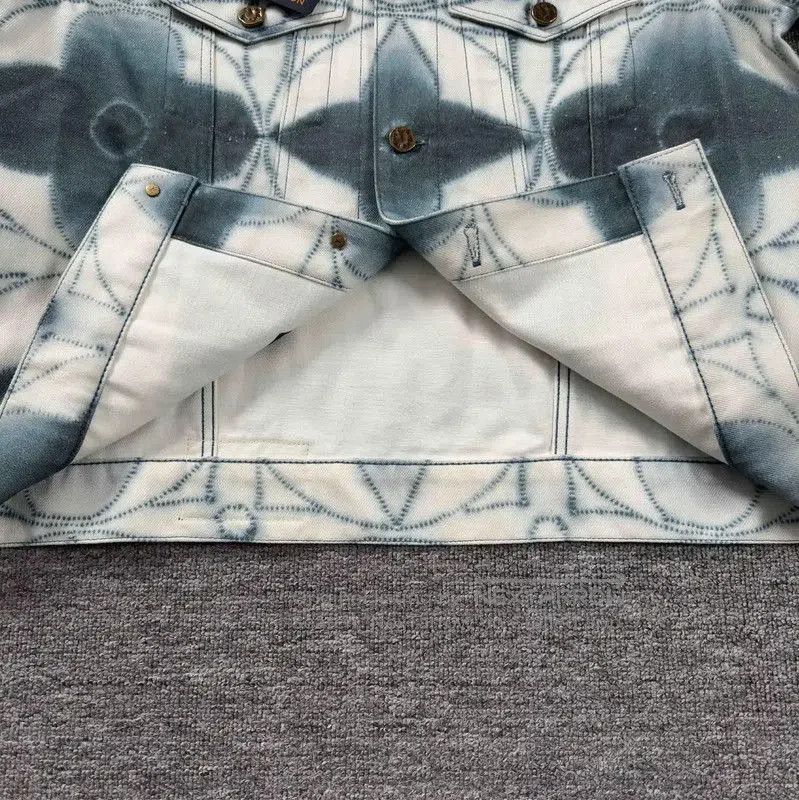 Louis Vuitton Louis Vuitton Men's White Cotton Jacket . Size US L / EU 52-54 / 3 - 7 Thumbnail
