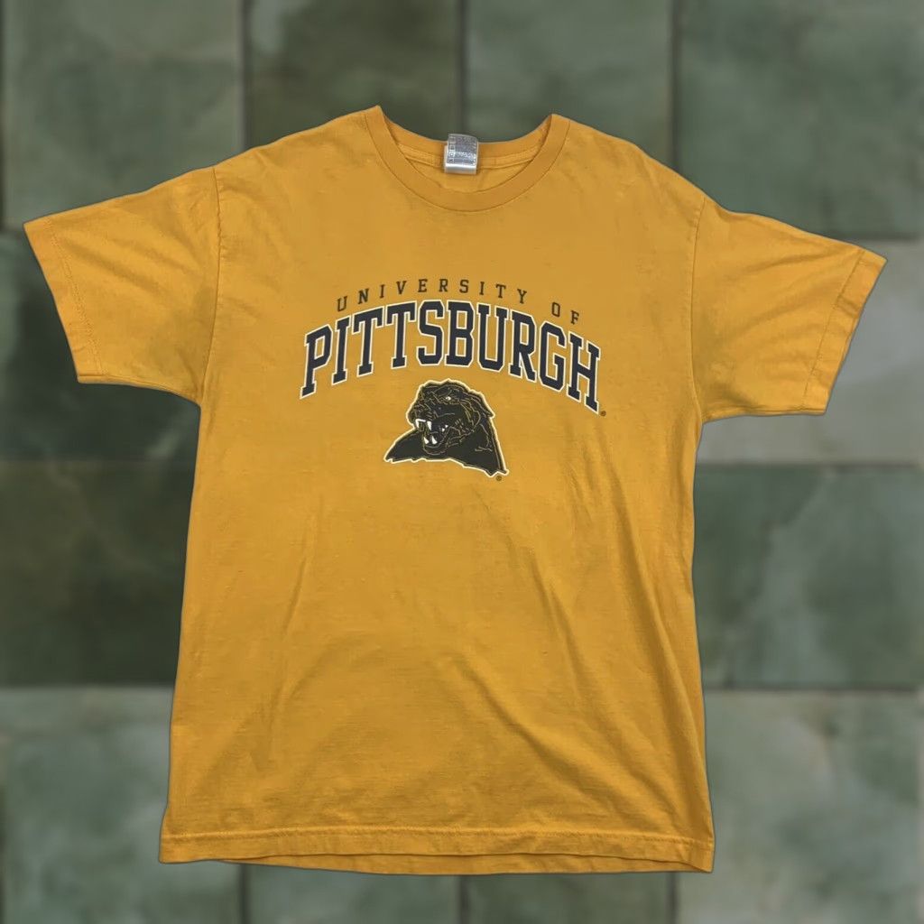 Vintage VINTAGE University of Pittsburgh T Shirt Mens Adult Large Yellow College Y2K USA University Pittsburgh Shirt Size US L / EU 52-54 / 3 - 1 Thumbnail