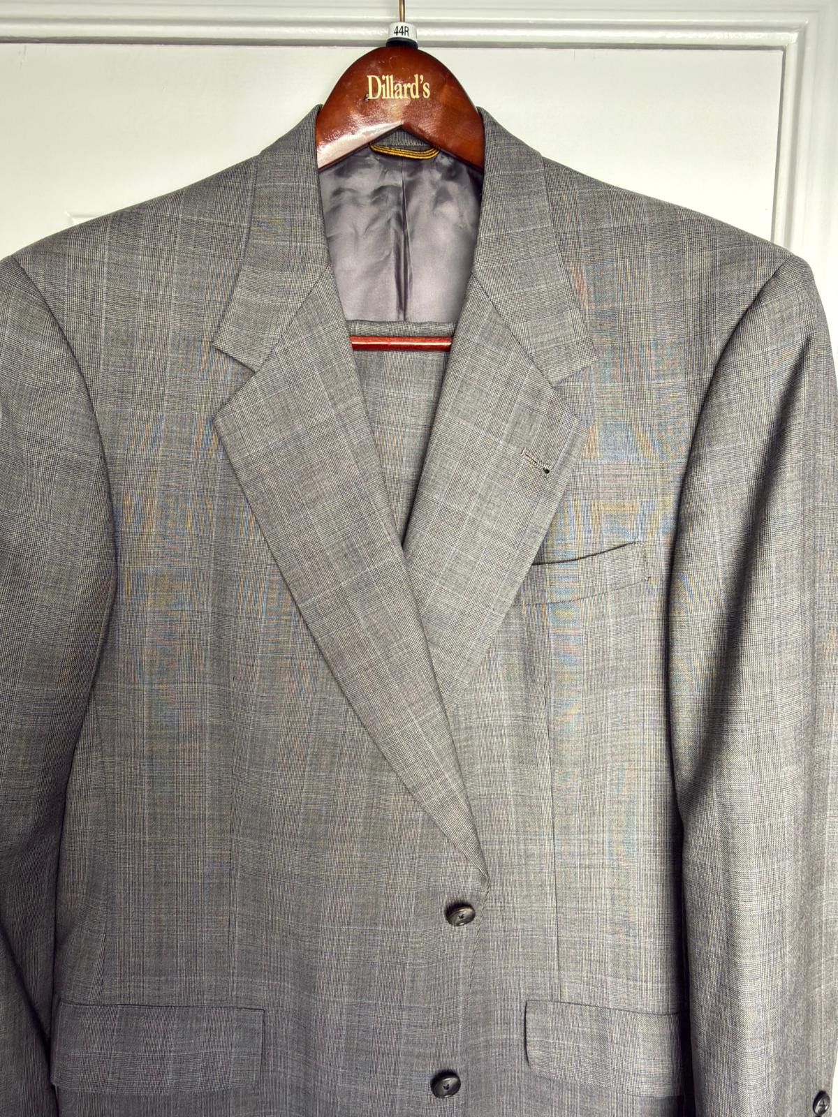 Hart Schaffner Marx Hart Schaffner & Marx Italian Pure Wool, Size 44L Size 44L - 1 Thumbnail