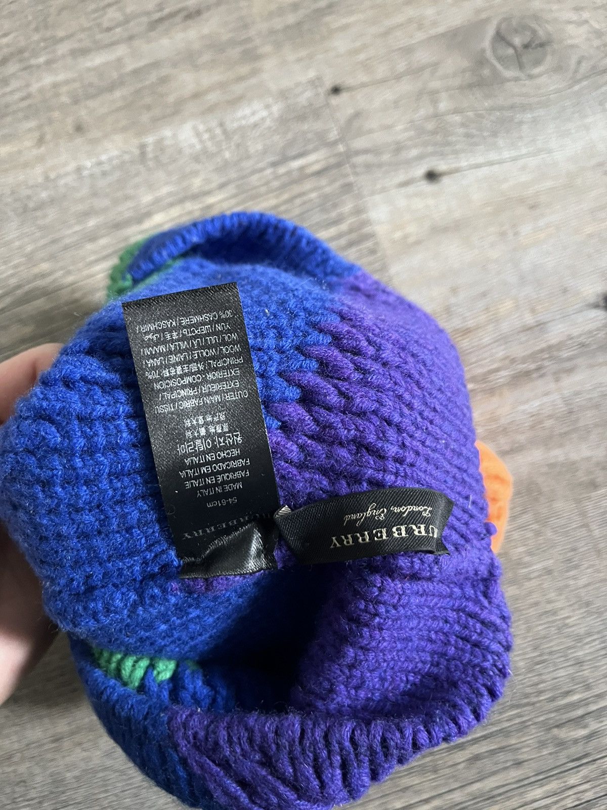 Burberry Burberry Rainbow Chevron Knit Beanie – Multicolor Wool Hat Size ONE SIZE - 4 Thumbnail
