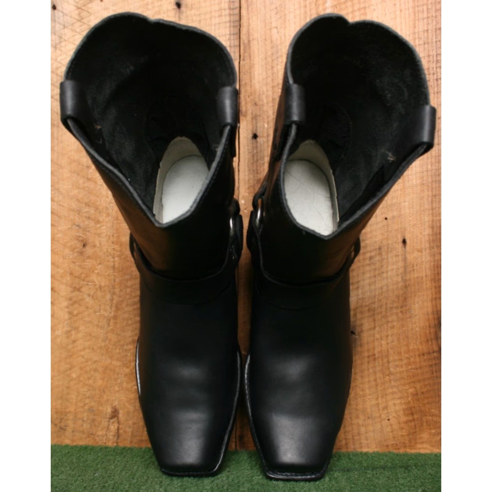 Durango VINTAGE Durango DB510 Black Leather Harness Motorcycle Boots 12 EE Made in USA Mens Boots Size US 12 / EU 45 - 4 Thumbnail