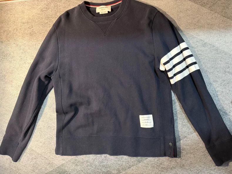 Thom Browne Thom Browne Round neck hoodie Size US XL / EU 56 / 4 - 1 Thumbnail