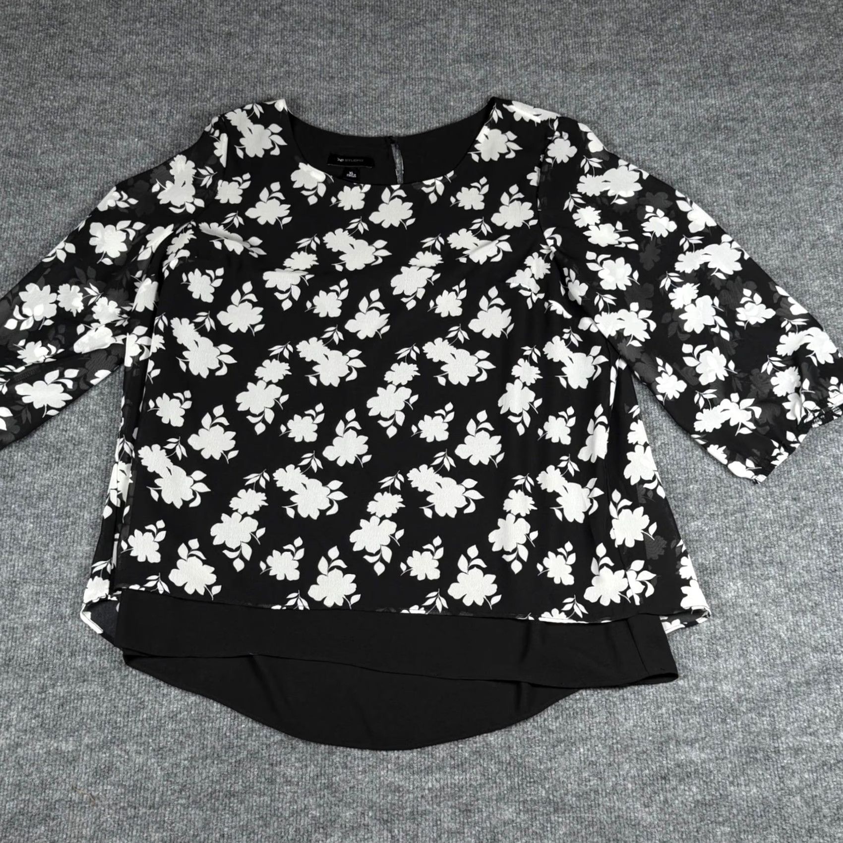 Vintage AB Studio Blouse Floral Sheer Sleeve Keyhole Round Neck 3/4 Bell Sleeve XL Womens Office Tunic Lightweight Pattern: Floral, Ruffle, Layered Hem, Black Size XL / US 12-14 / IT 48-50 - 2 Thumbnail