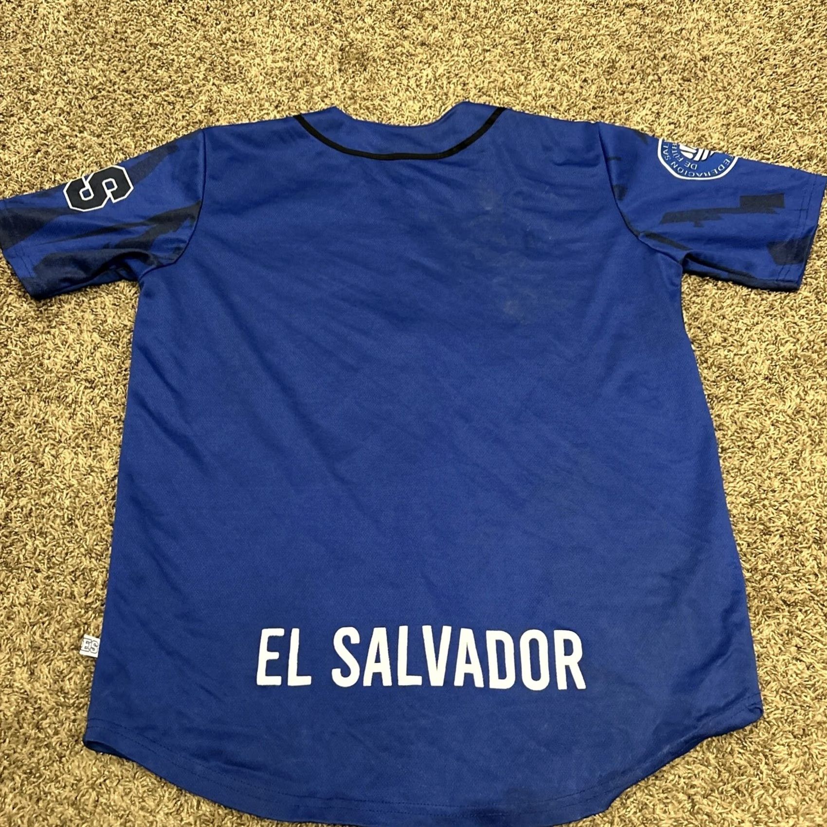 Vintage El Salvador Short Sleeve Button-Up Baseball Jersey Shirt Men’s XL Blue Solid Vintage? No (based on data) Size US XL / EU 56 / 4 - 3 Thumbnail