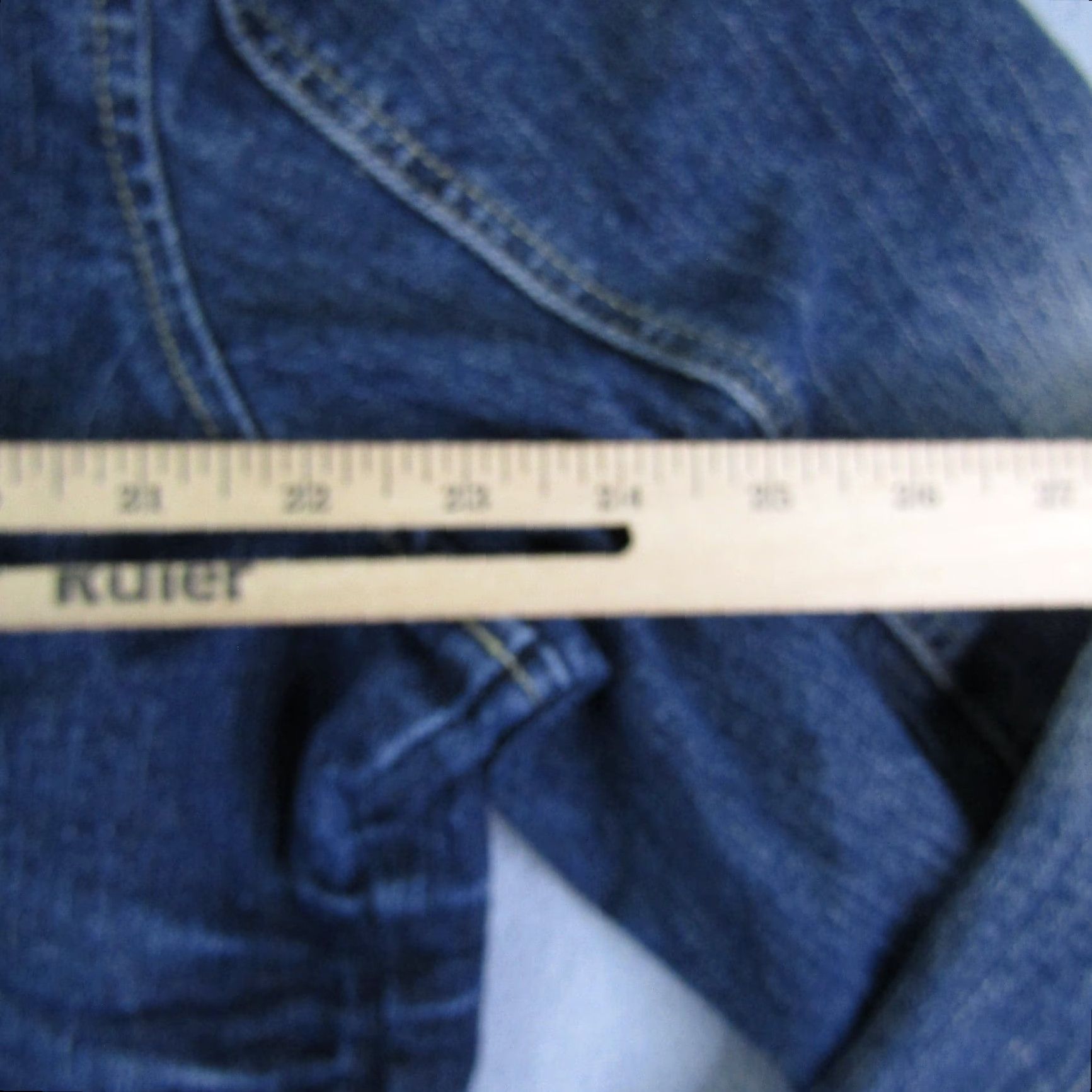 Fubu VINTAGE FUBU Denim Jacket Women 3X Blue Mid-Length Button Up Pockets 90s Mens? Womens Size 40" / US 18 - 7 Thumbnail
