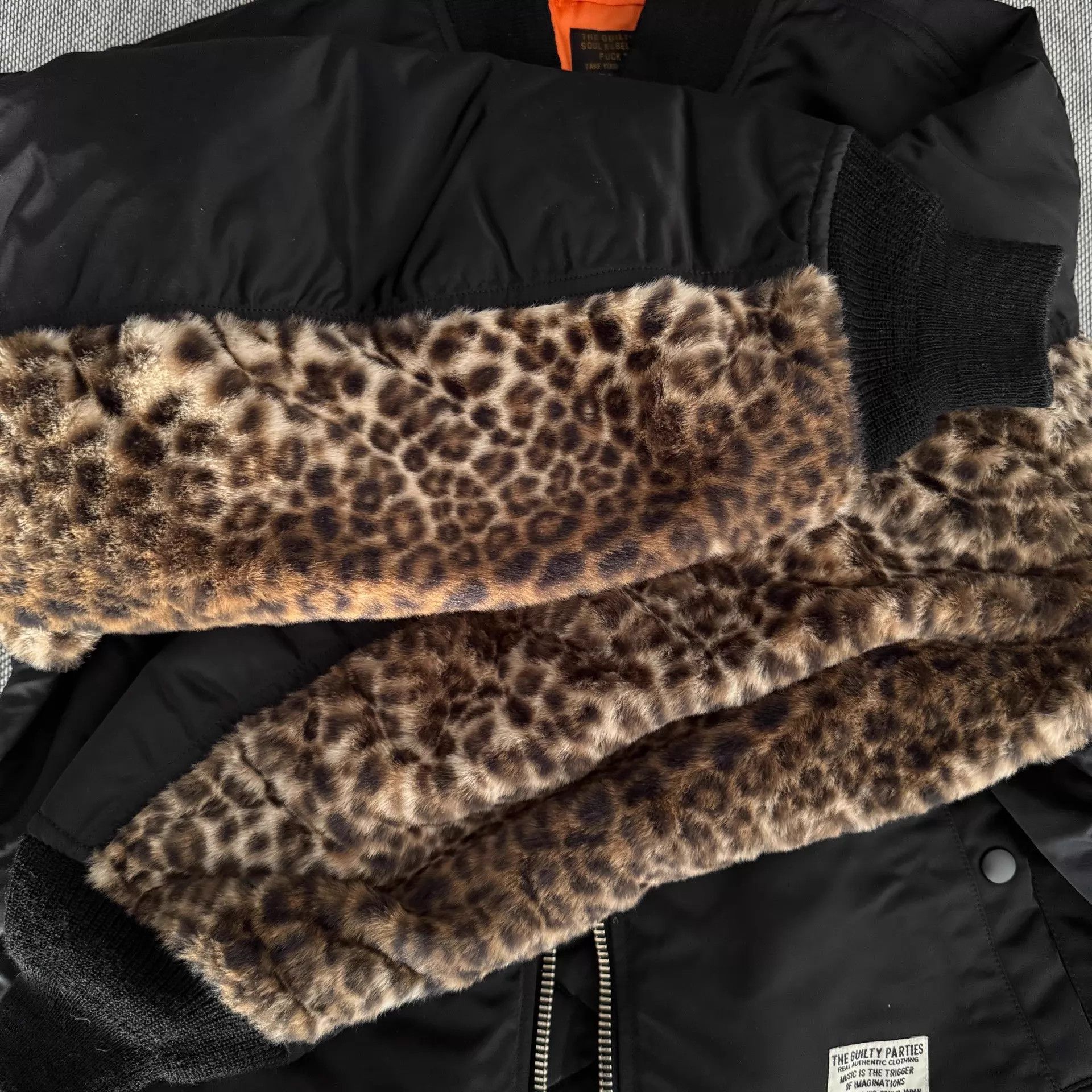 Wacko Maria Wacko Maria Leopard Print Ma1 Flight Jacket Black M 24aw Size US M / EU 48-50 / 2 - 5 Thumbnail