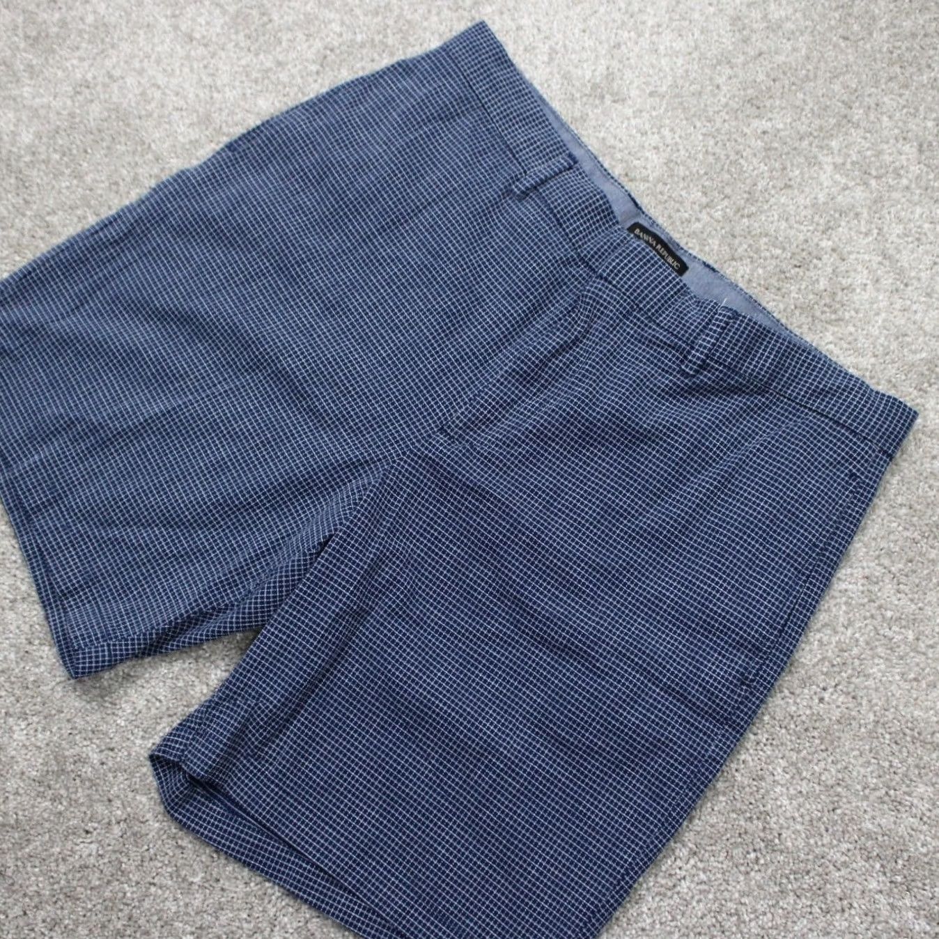 Banana Republic Banana Republic Aiden Club Chino Shorts Men 35 Blue 9" Cotton Stretch Flat Front Size US 35 - 3 Thumbnail