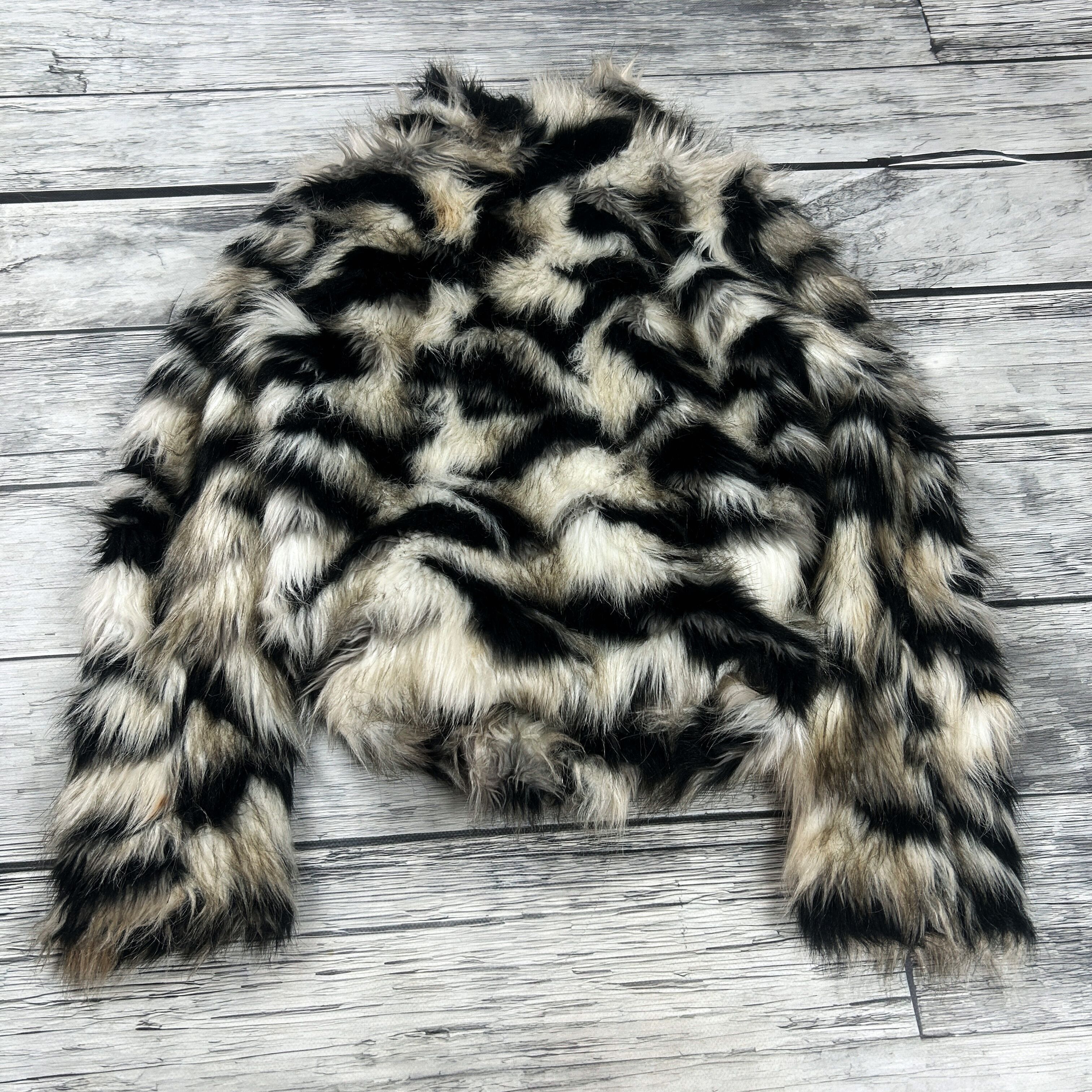 Japanese Brand Faux Fur Jacket Cropped Patchwork Grunge Coquette Y2K Core Size US S / EU 44-46 / 1 - 5 Thumbnail