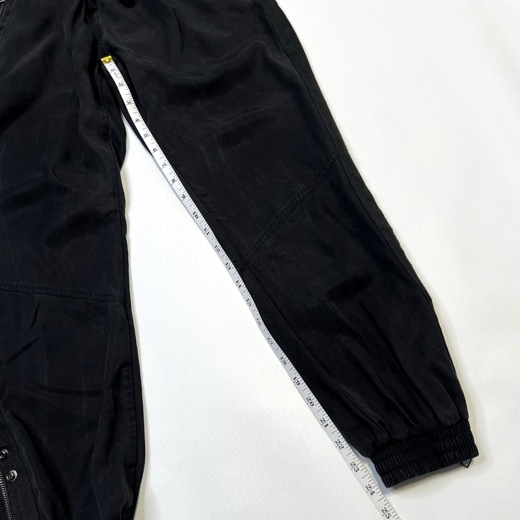 Vintage FATE by LFD Jogger Pants Women S Black Drawstring Waist Lyocell Tapered Front Flat Regular Fit Comfort Stretch Casual Summer Winter Fall Spring Size 28" / US 6 / IT 42 - 3 Thumbnail