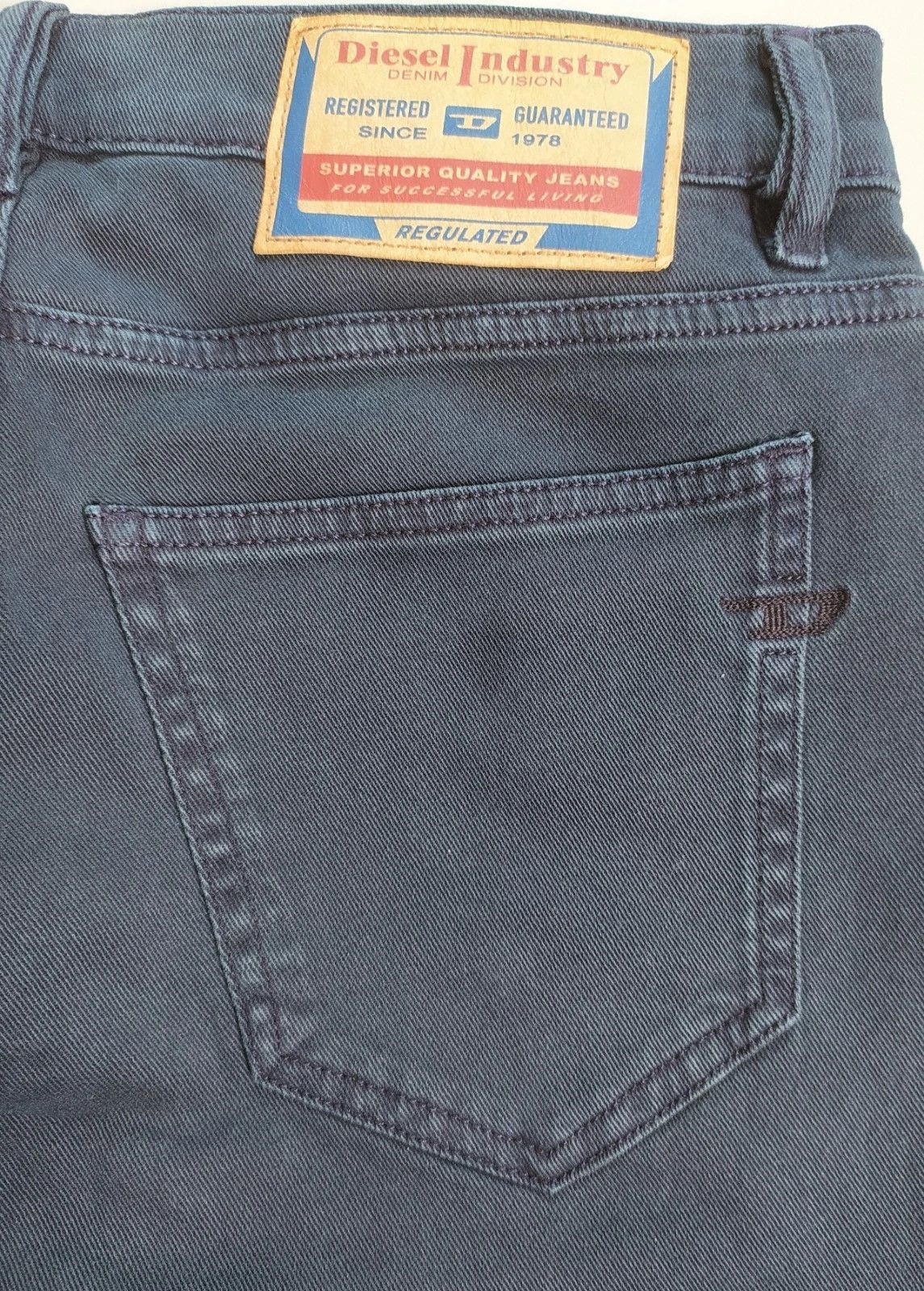 Diesel Diesel 2019 D-STRUKT L.34 MENS JEANS SLTP/9701 Size US 29 - 10 Thumbnail