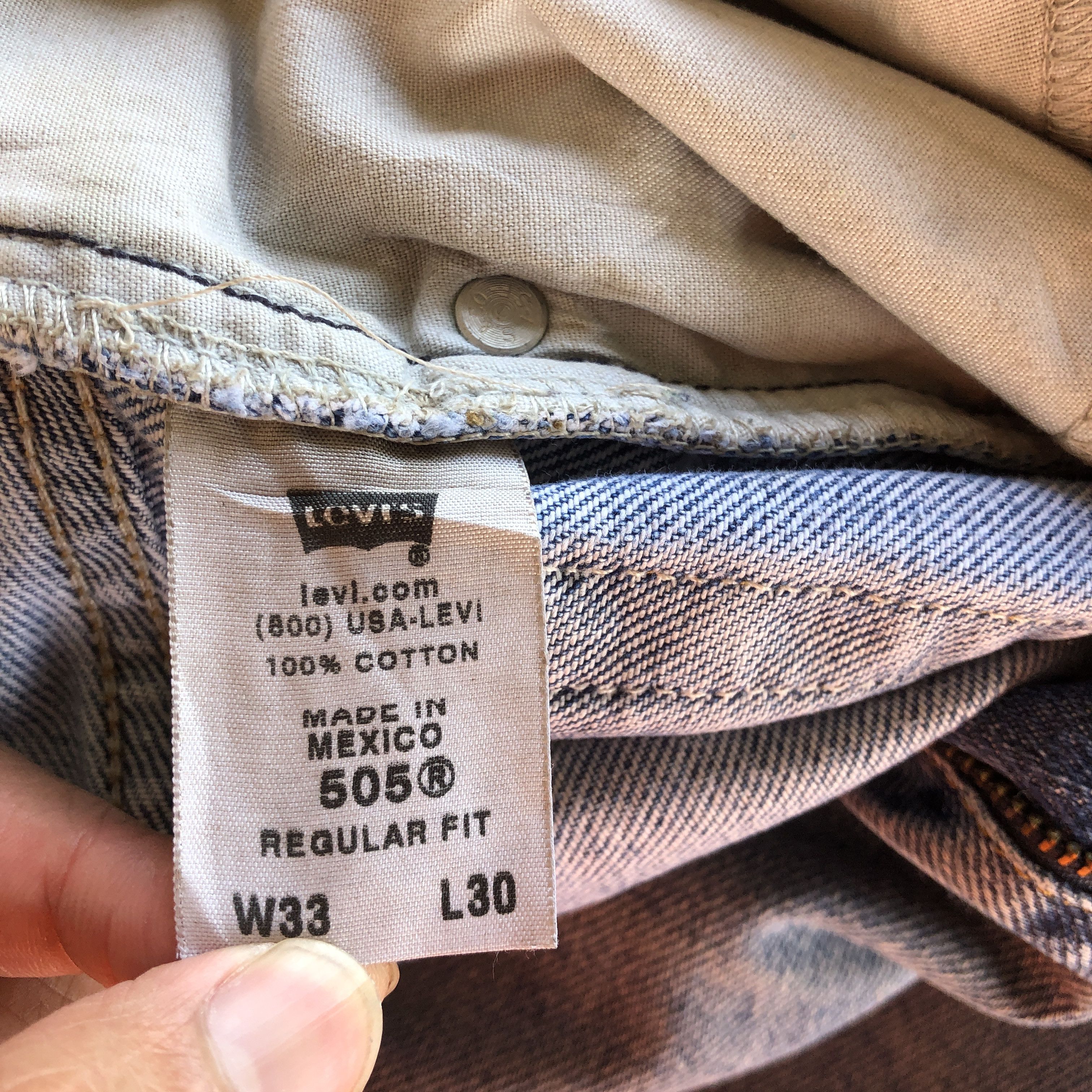 Levi's Vintage Y2K Levis 505 Distressed Jeans Levi's Faded Denim Size US 32 / EU 48 - 6 Thumbnail