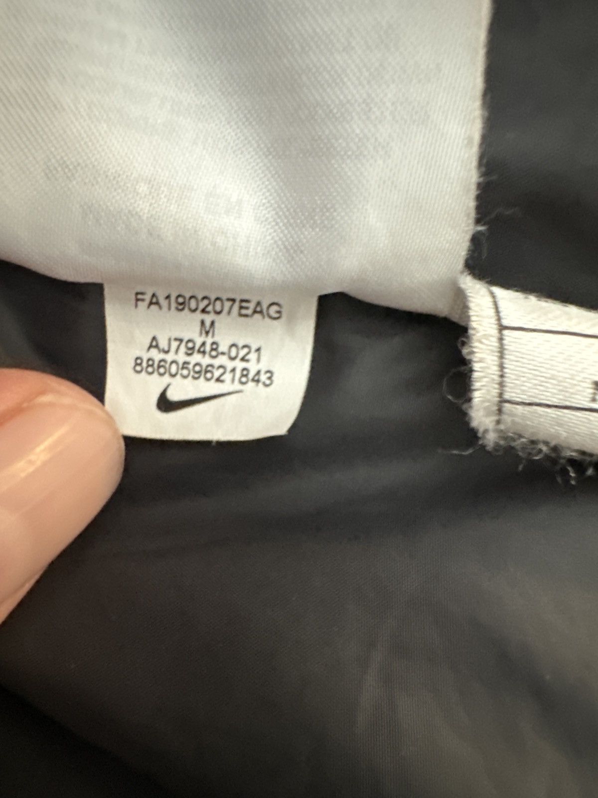 Nike Nike x Long Coat x Grey x Medium Size US M / EU 48-50 / 2 - 7 Thumbnail
