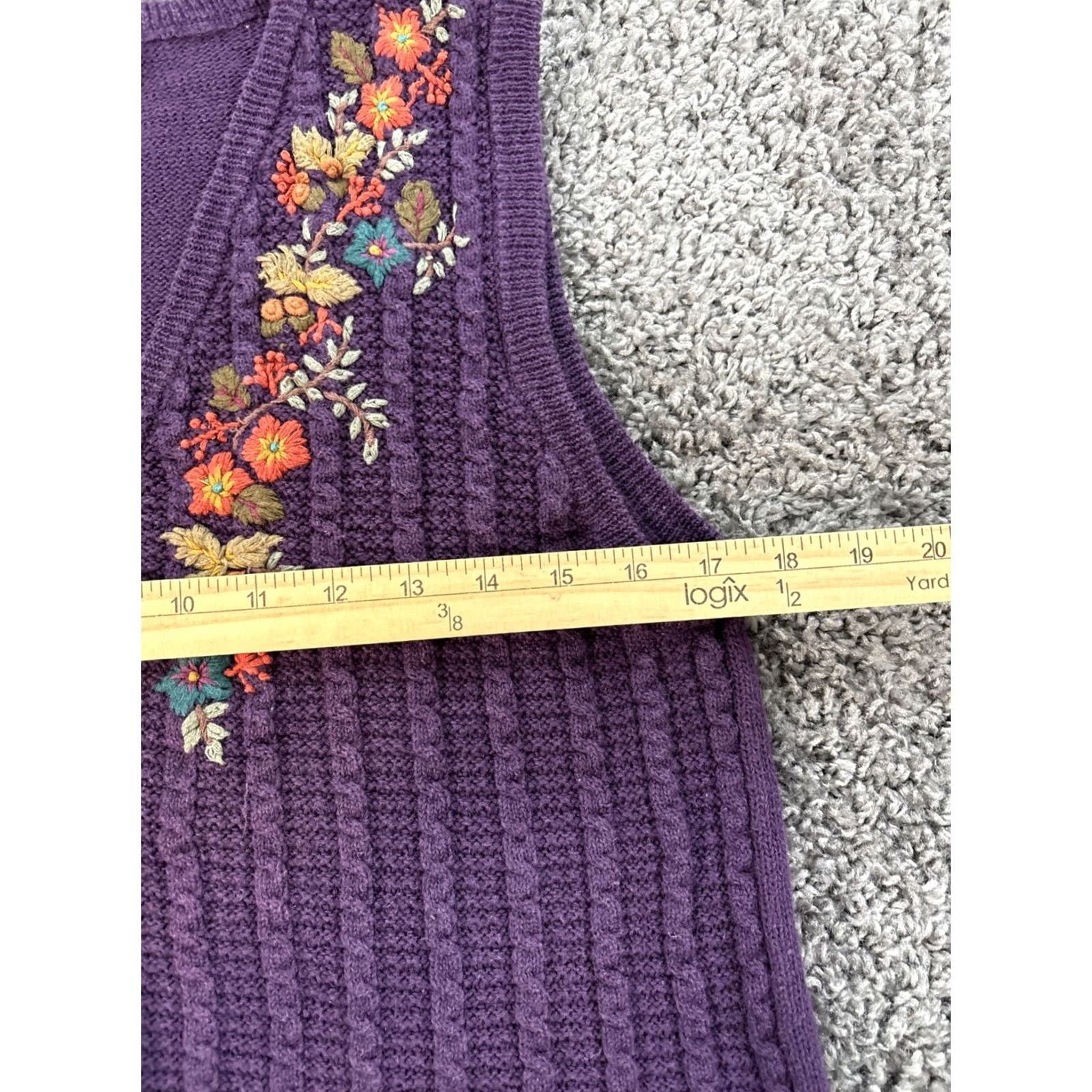 Vintage VINTAGE Alfred Dunner Cardigan Sweater Vest Womens Small Purple Chunky-Knit V-Neck Sleeveless 90s Women Mens? Size S / US 4 / IT 40 - 3 Thumbnail