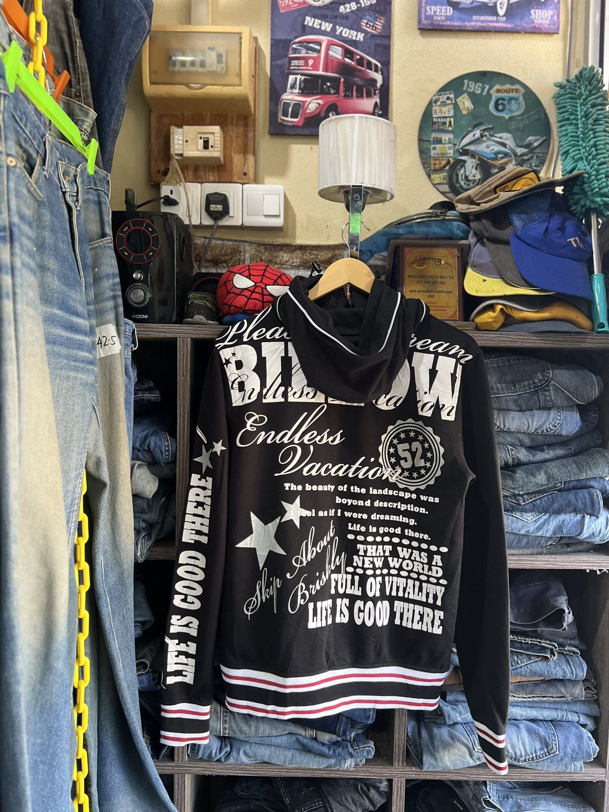 Japanese Brand 🔥Excuse Endless Vacation Zipper Hoodie Size US S / EU 44-46 / 1 - 2 Thumbnail