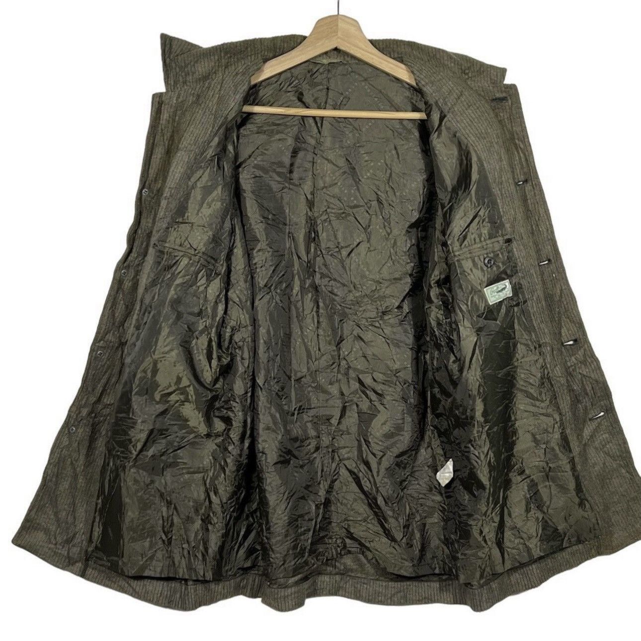 Lacoste Crocodile jacket corduroy nice desing Size US L / EU 52-54 / 3 - 3 Thumbnail
