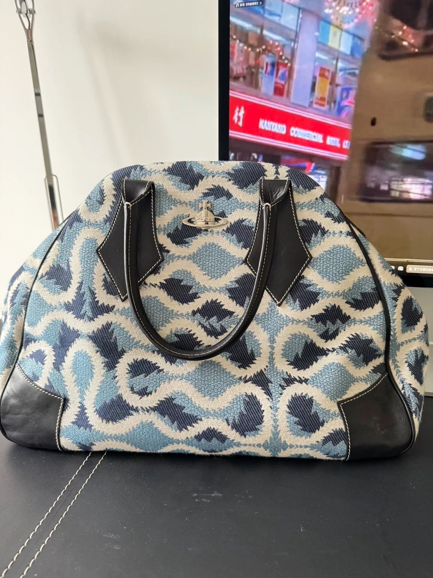 Vivienne Westwood Vivienne Westwood Vintage Blue Leopard Bowling Tote Size ONE SIZE - 1 Thumbnail