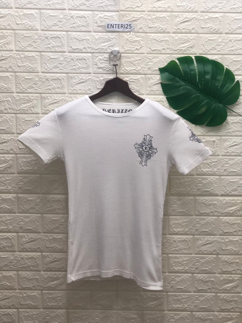 If Six Was Nine RERIZZO vintage gothic cross t shirt chrome hearts inspired Size US L / EU 52-54 / 3 - 6 Thumbnail