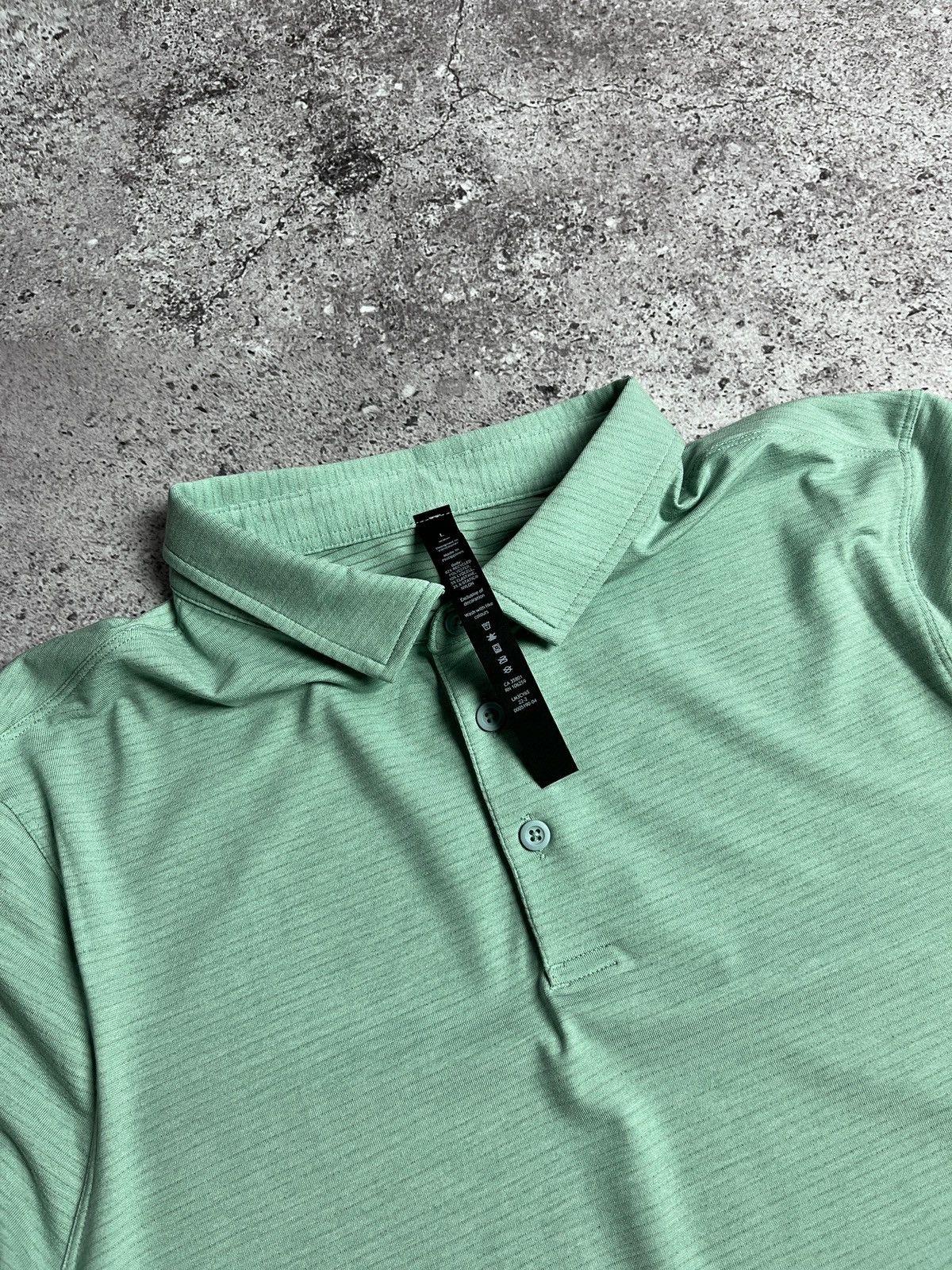 Lululemon Lululemon Evolution Polo Shirt Size US L / EU 52-54 / 3 - 3 Thumbnail