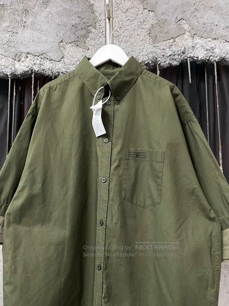 Balenciaga Balenciaga size 37 Short-sleeve Size US L / EU 52-54 / 3 - 3 Thumbnail